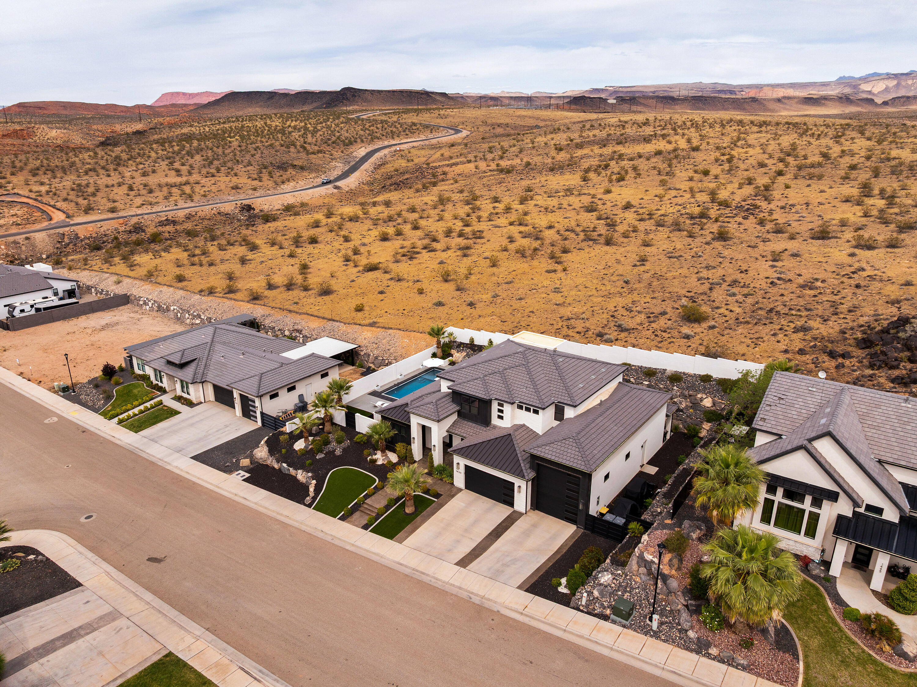 GRAND HEIGHTS - Residential