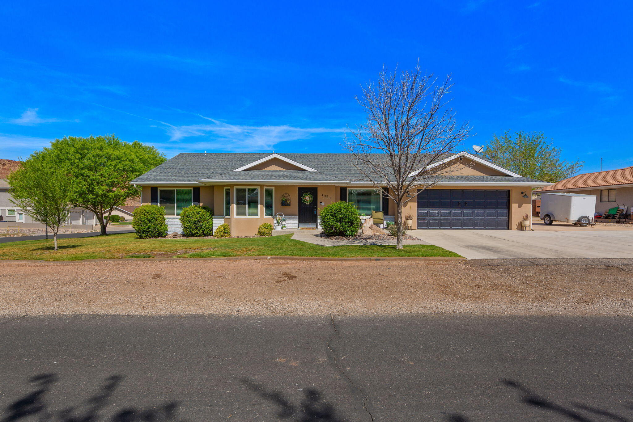 BLOOMINGTON HILLS - Residential
