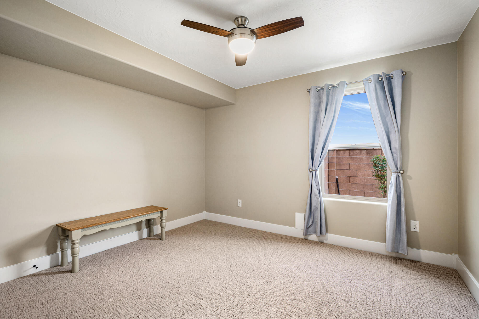 TONAQUINT TERRACE - Residential