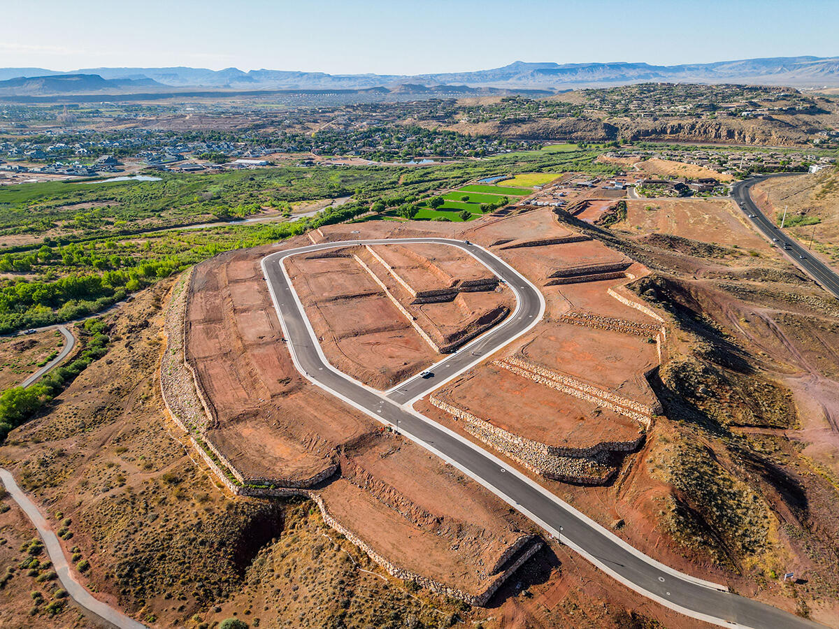 KNETTAS KNOLL SUB - Land