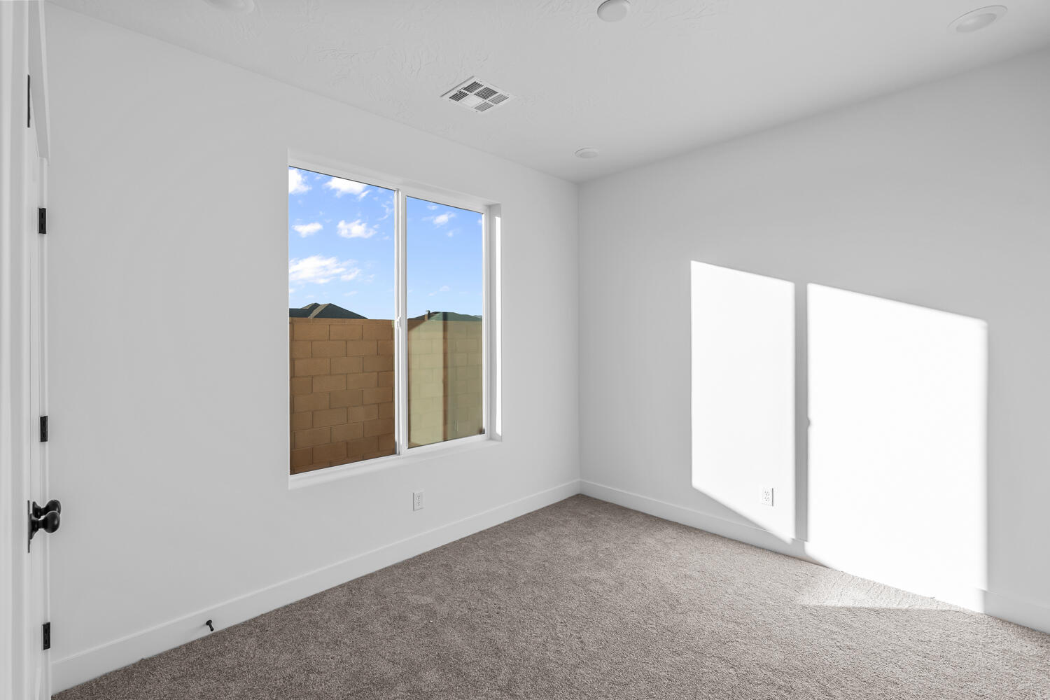 DIXIE HEIGHTS - Residential