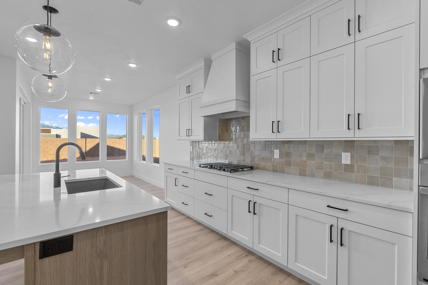 DIXIE HEIGHTS - Residential