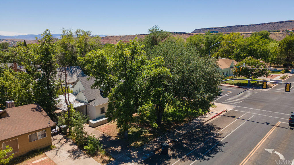 ST GEORGE TOWNSITE - Residential
