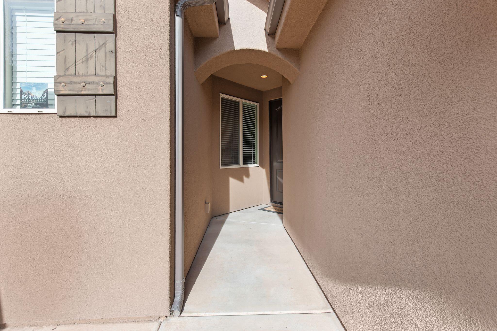 CORAL RIDGE TOWNHOMES - Residential