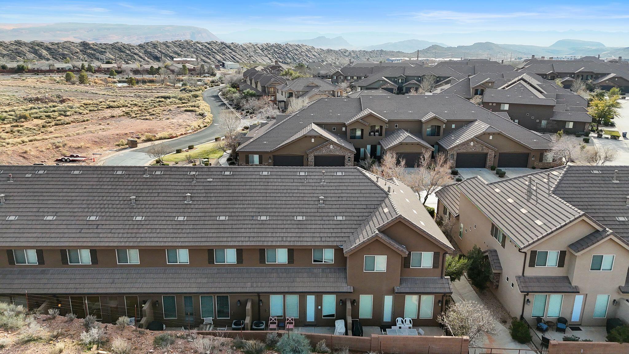 CORAL RIDGE TOWNHOMES - Residential