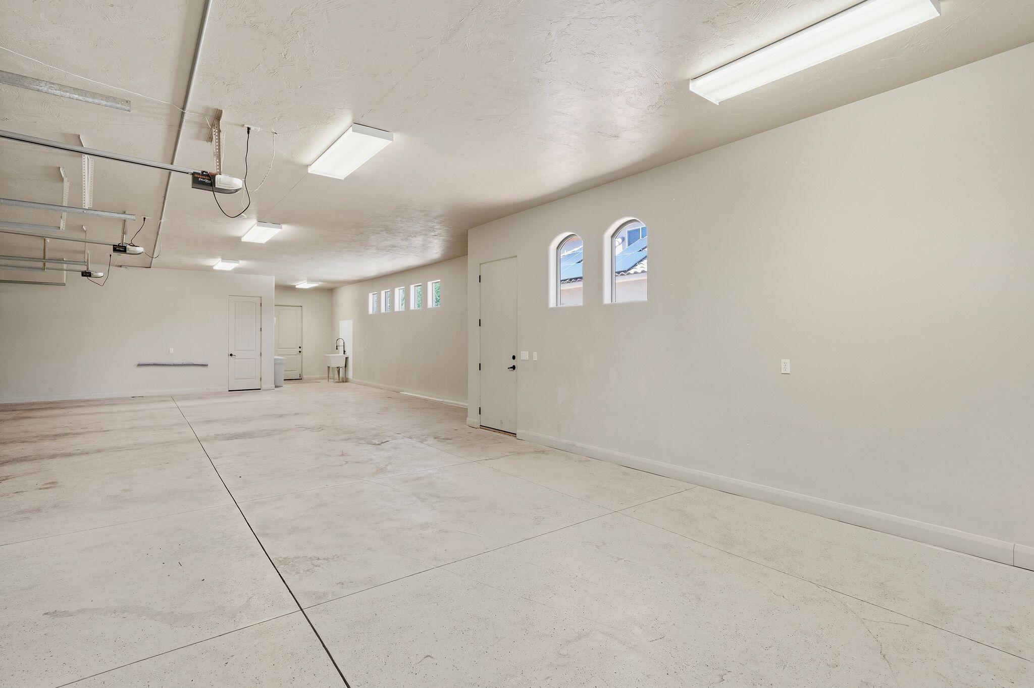 ENCE MEADOWS - Residential