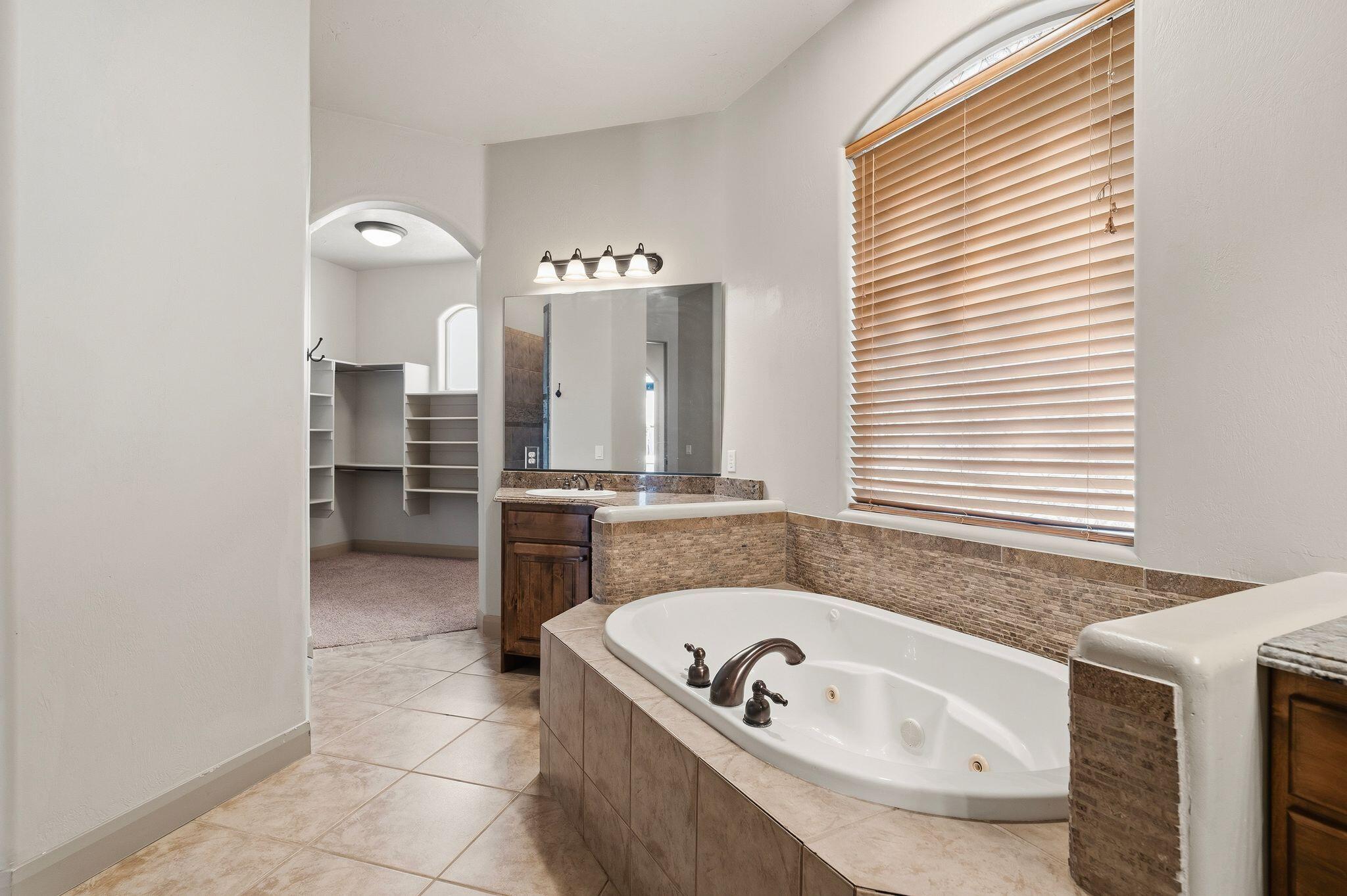 ENCE MEADOWS - Residential