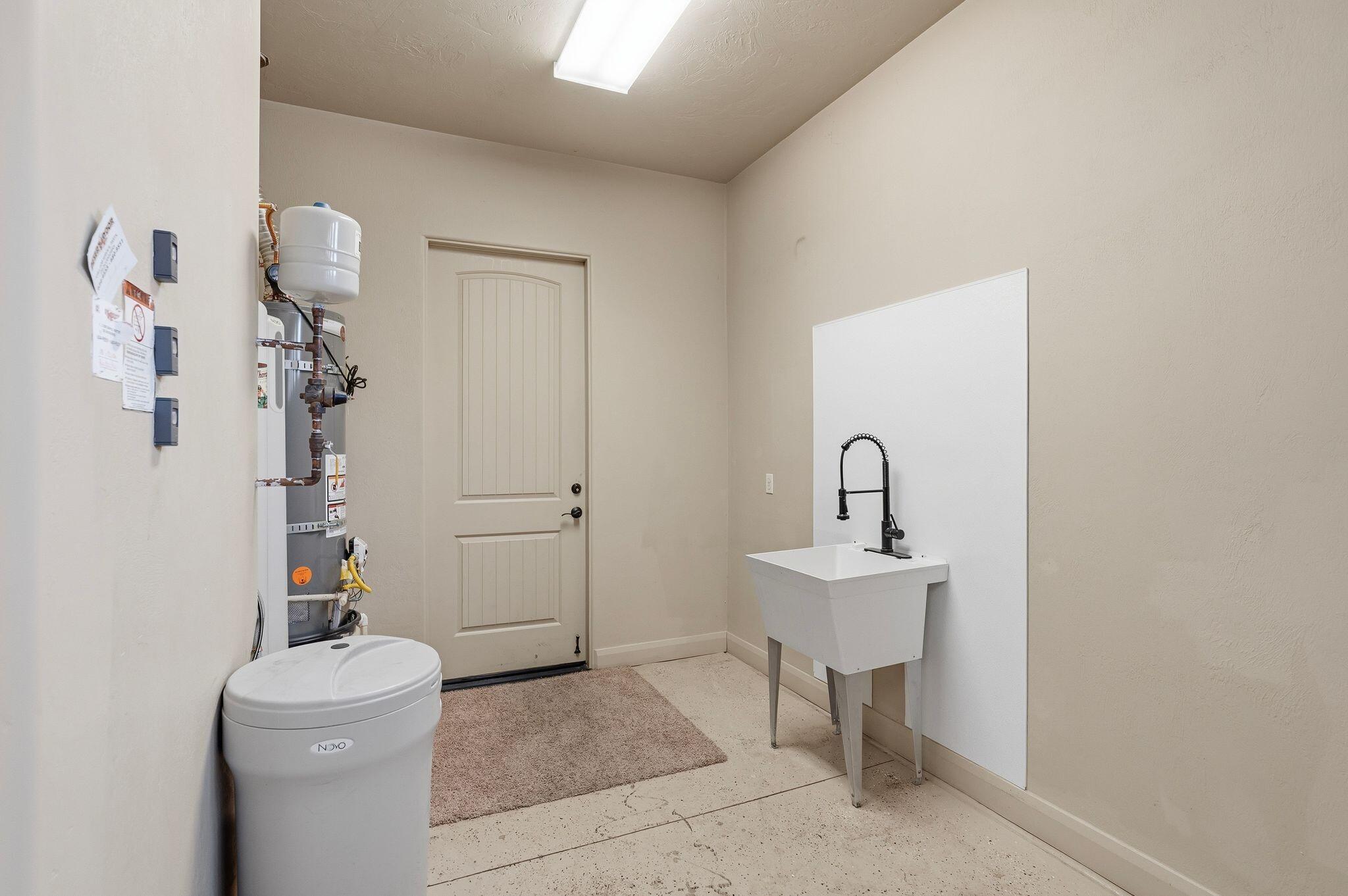 ENCE MEADOWS - Residential