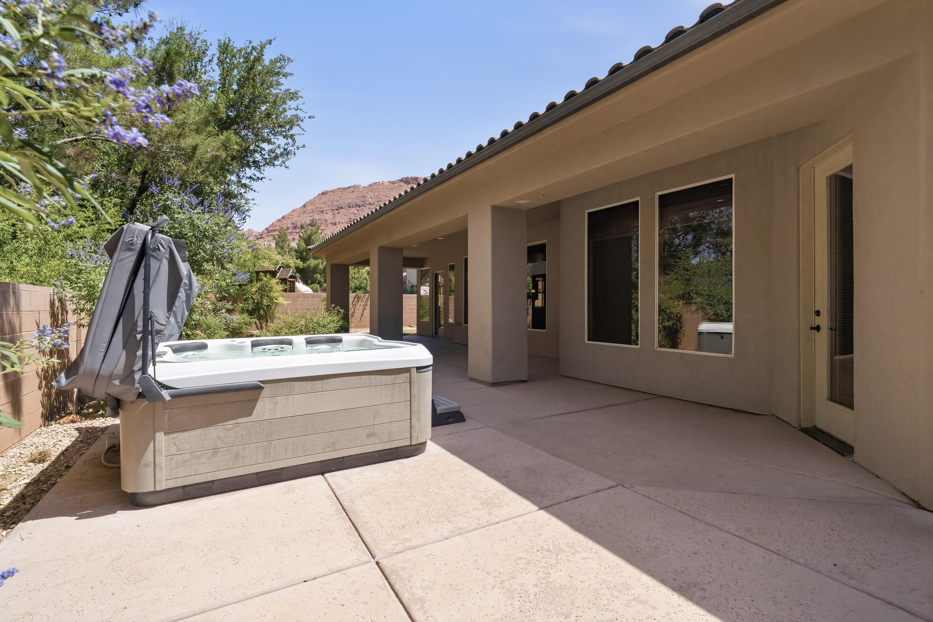 ENCE MEADOWS - Residential