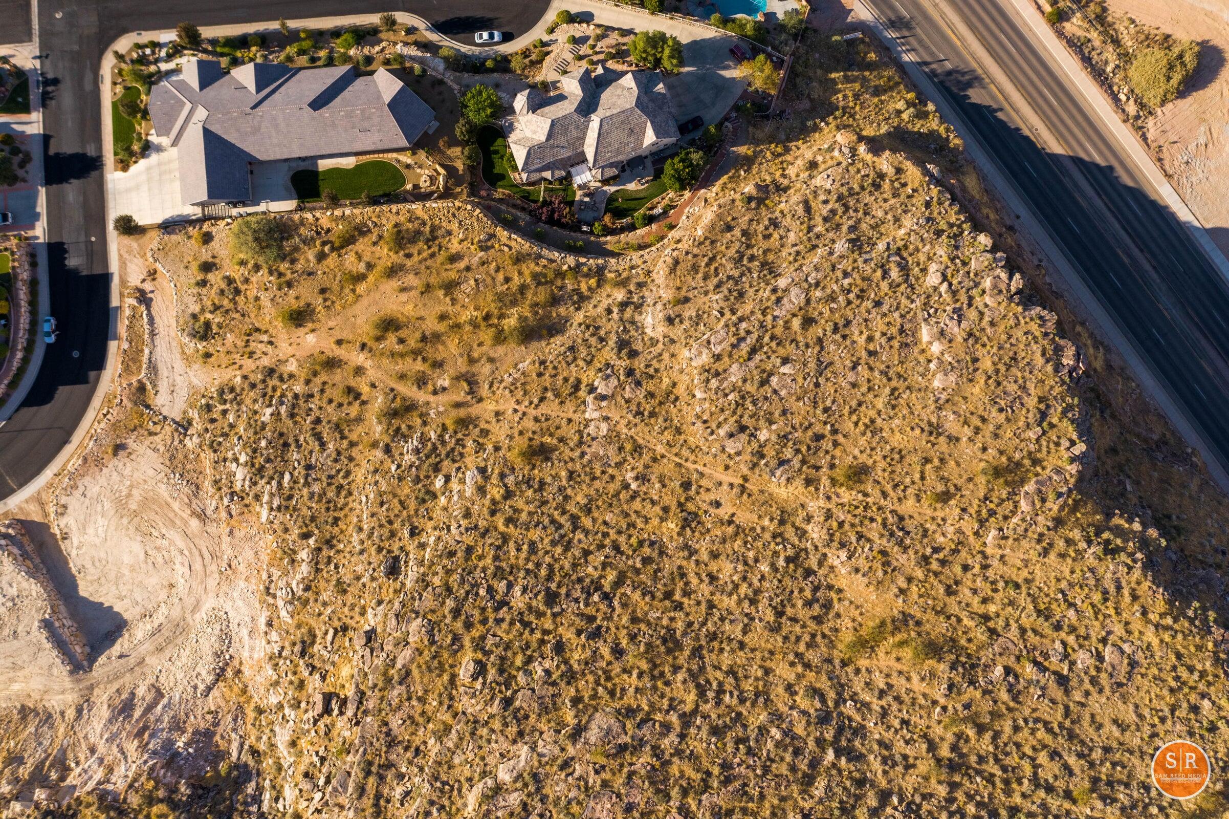 BOULDERS - Residential