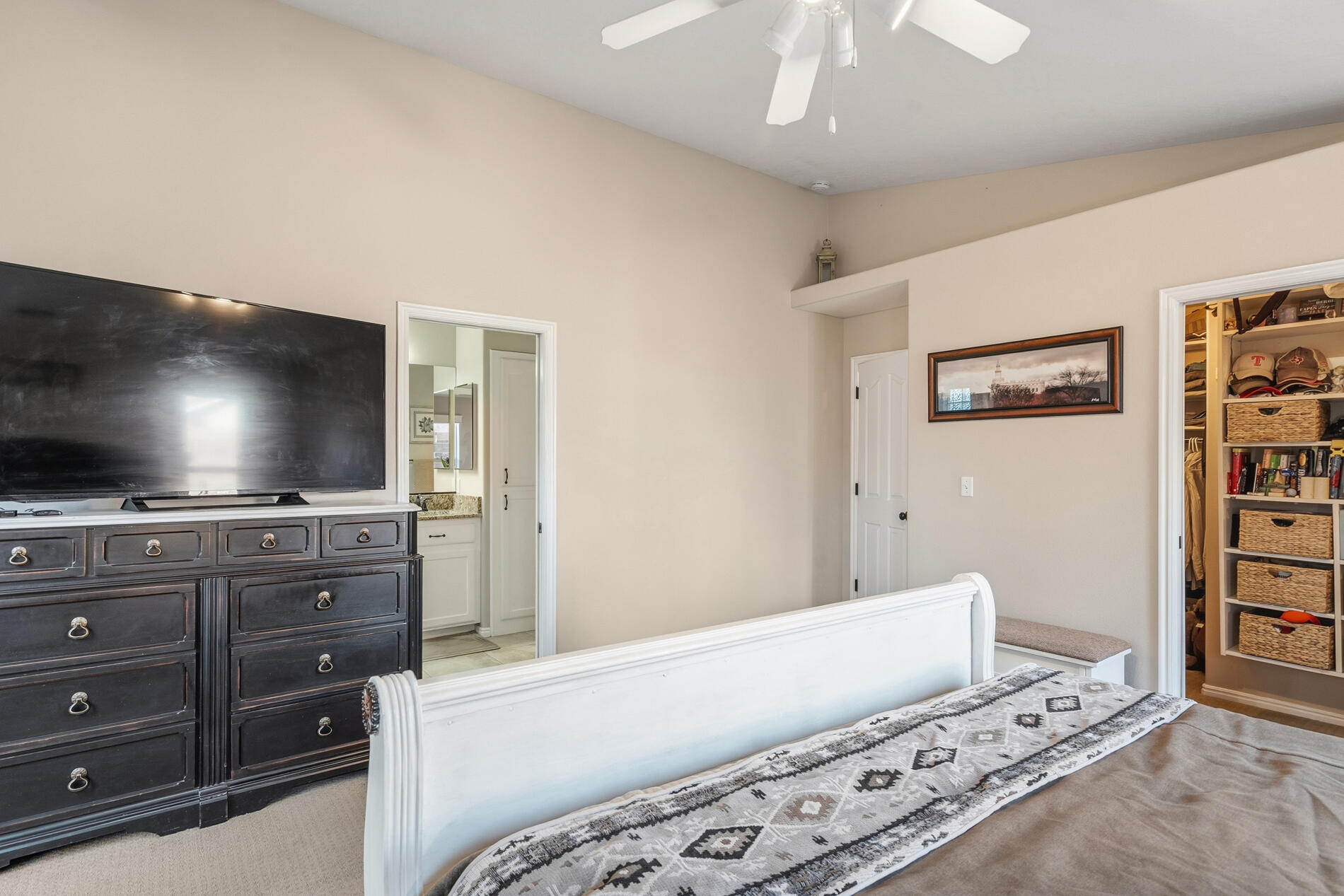 ROYAL OAKS - Residential