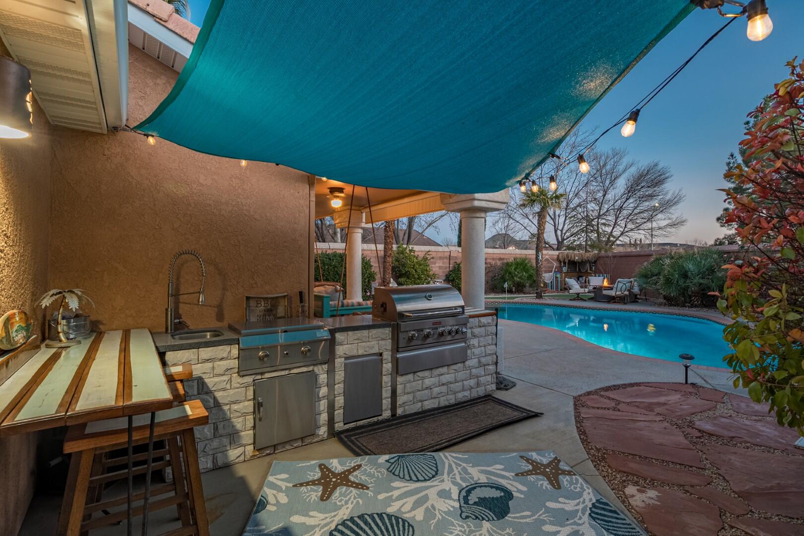 ROYAL OAKS - Residential