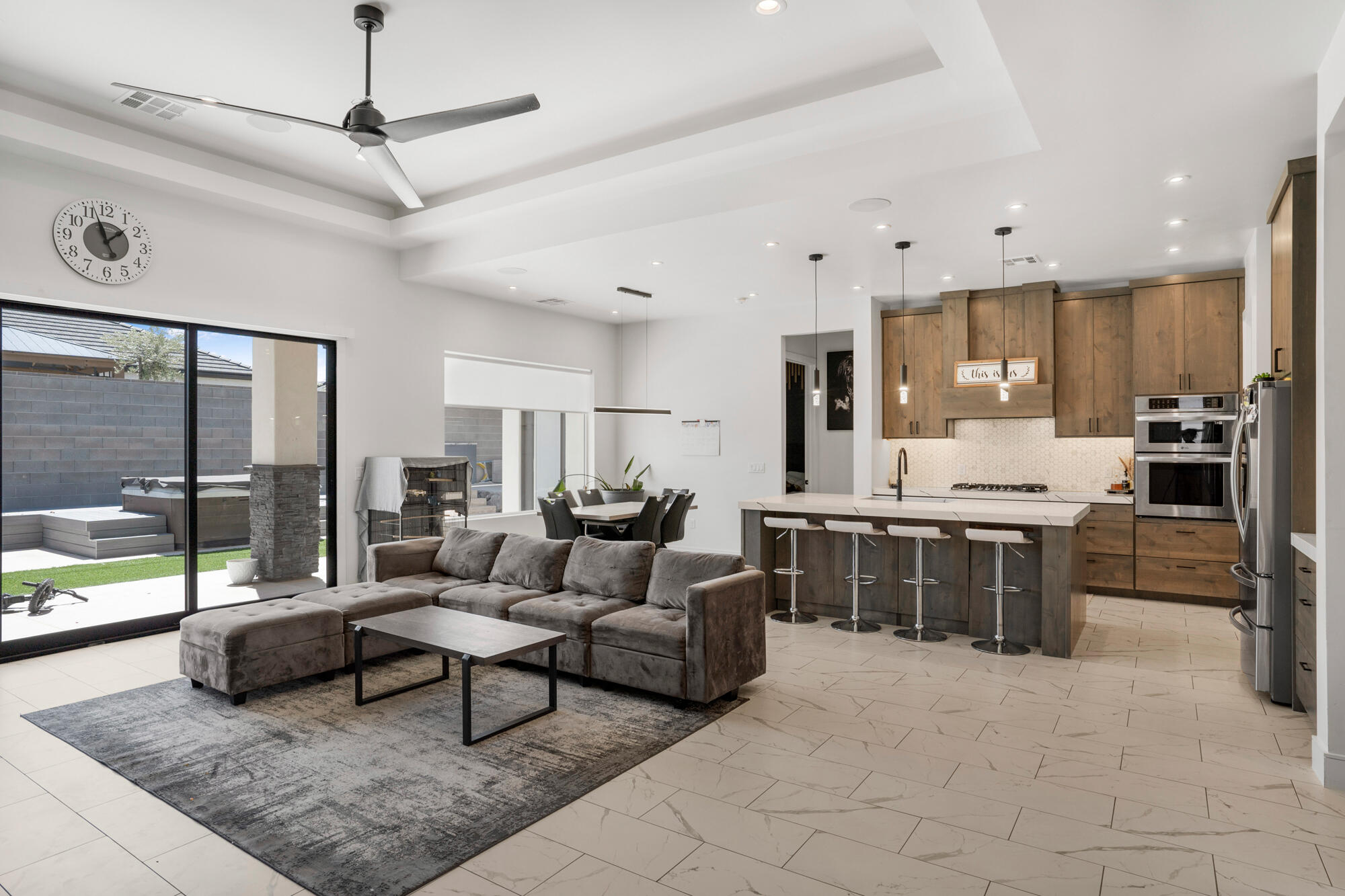 FIREROCK - Residential