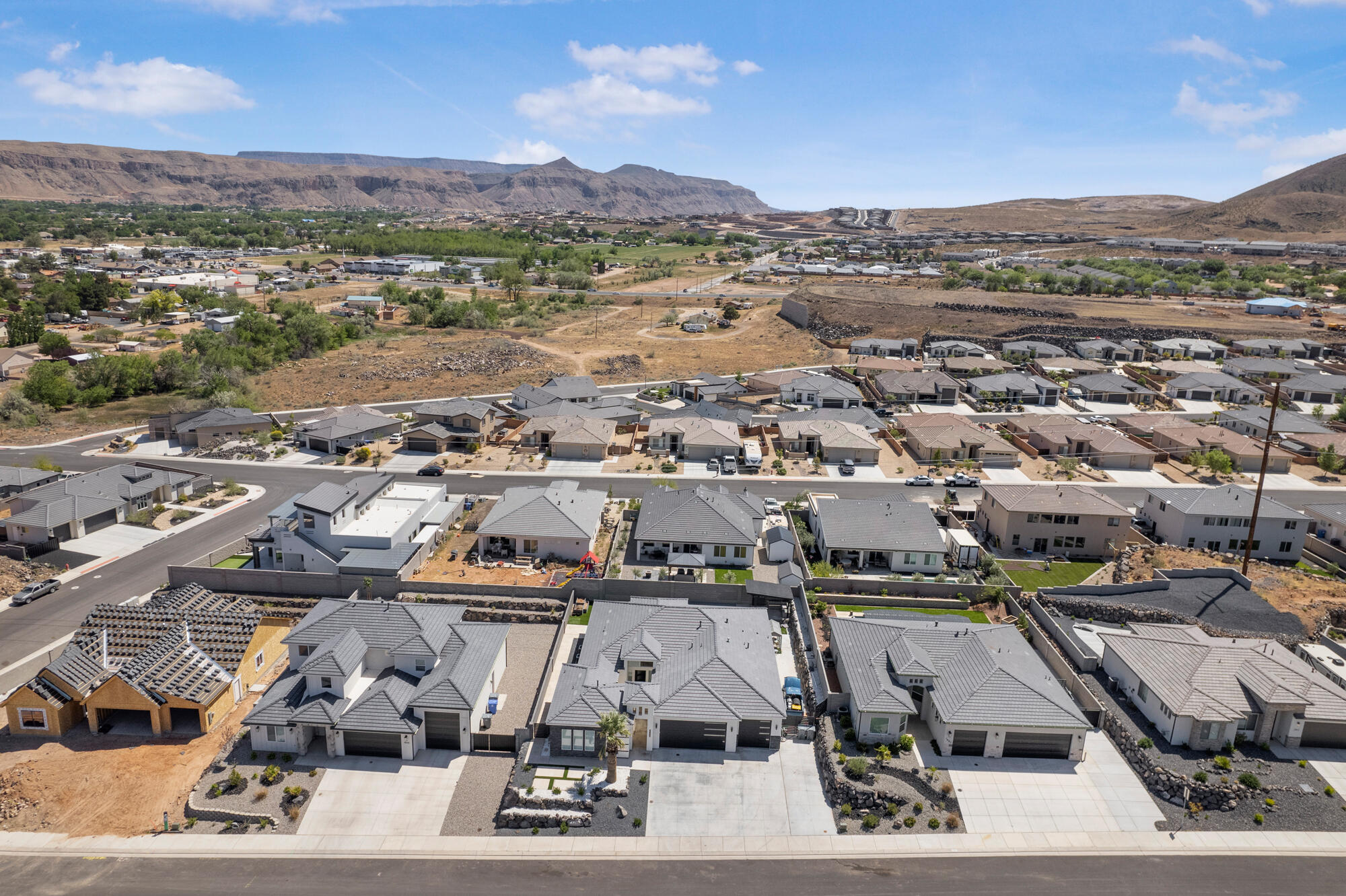 FIREROCK - Residential