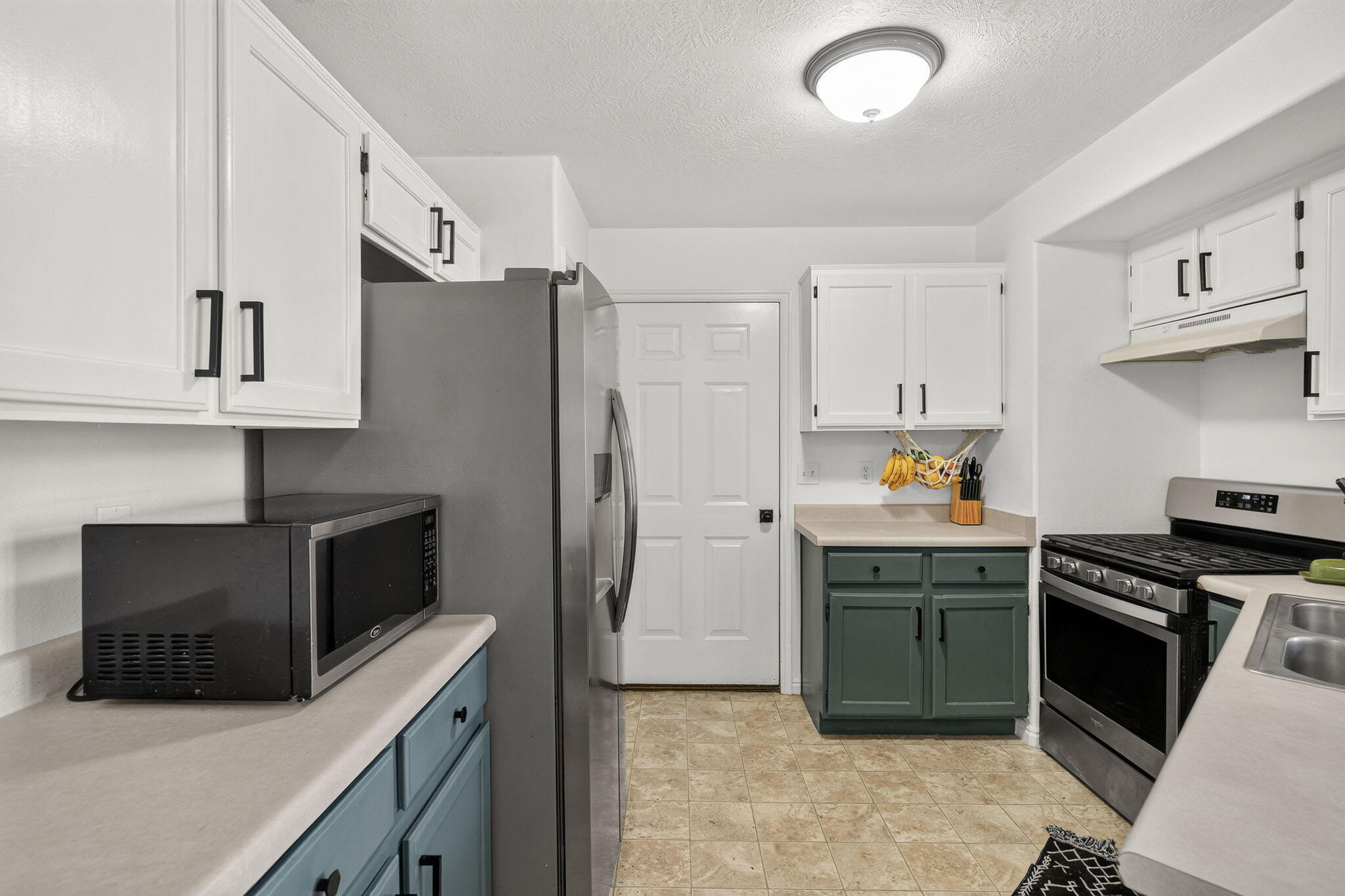 PECAN MEADOWS - Residential