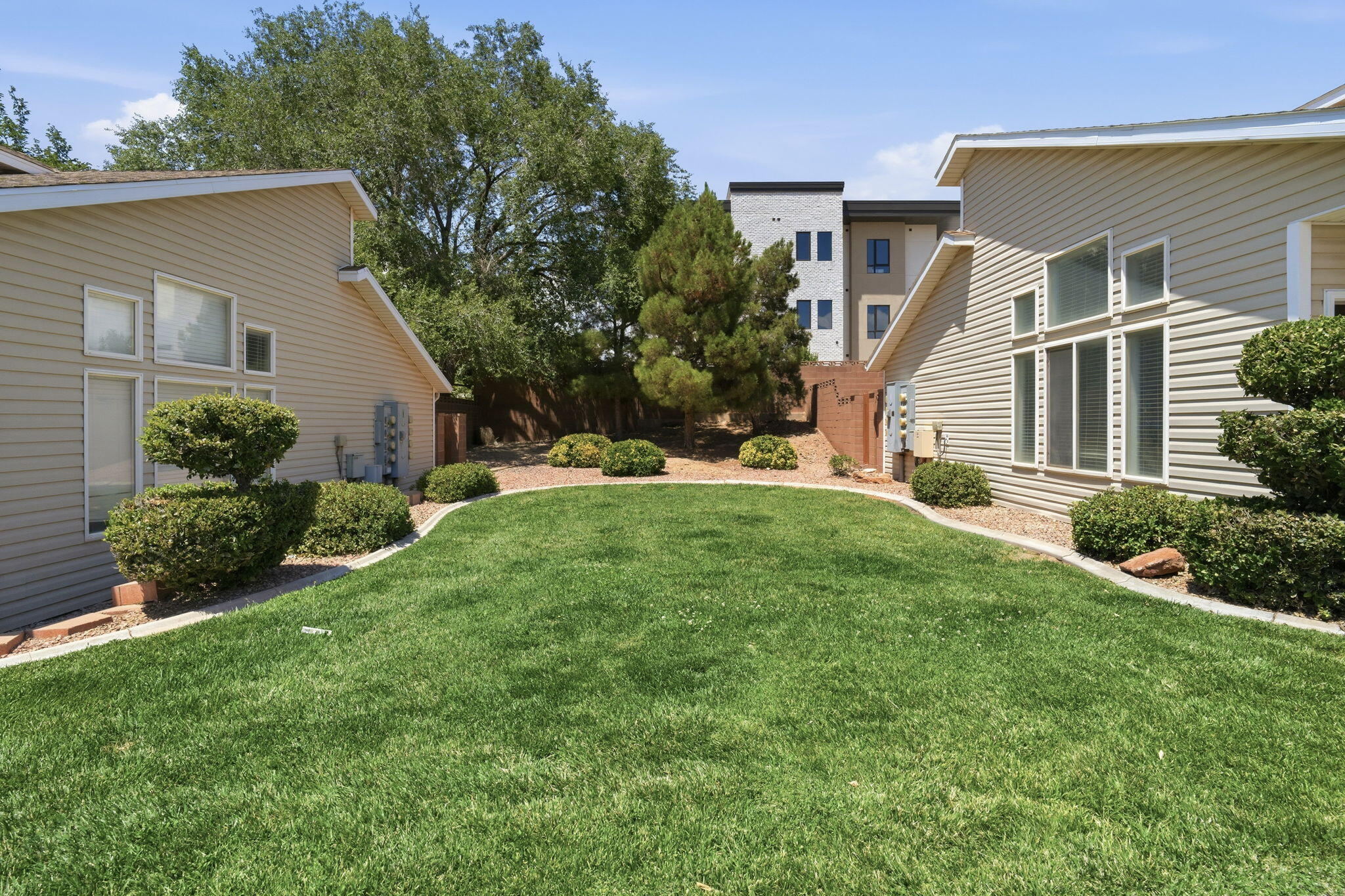 PECAN MEADOWS - Residential