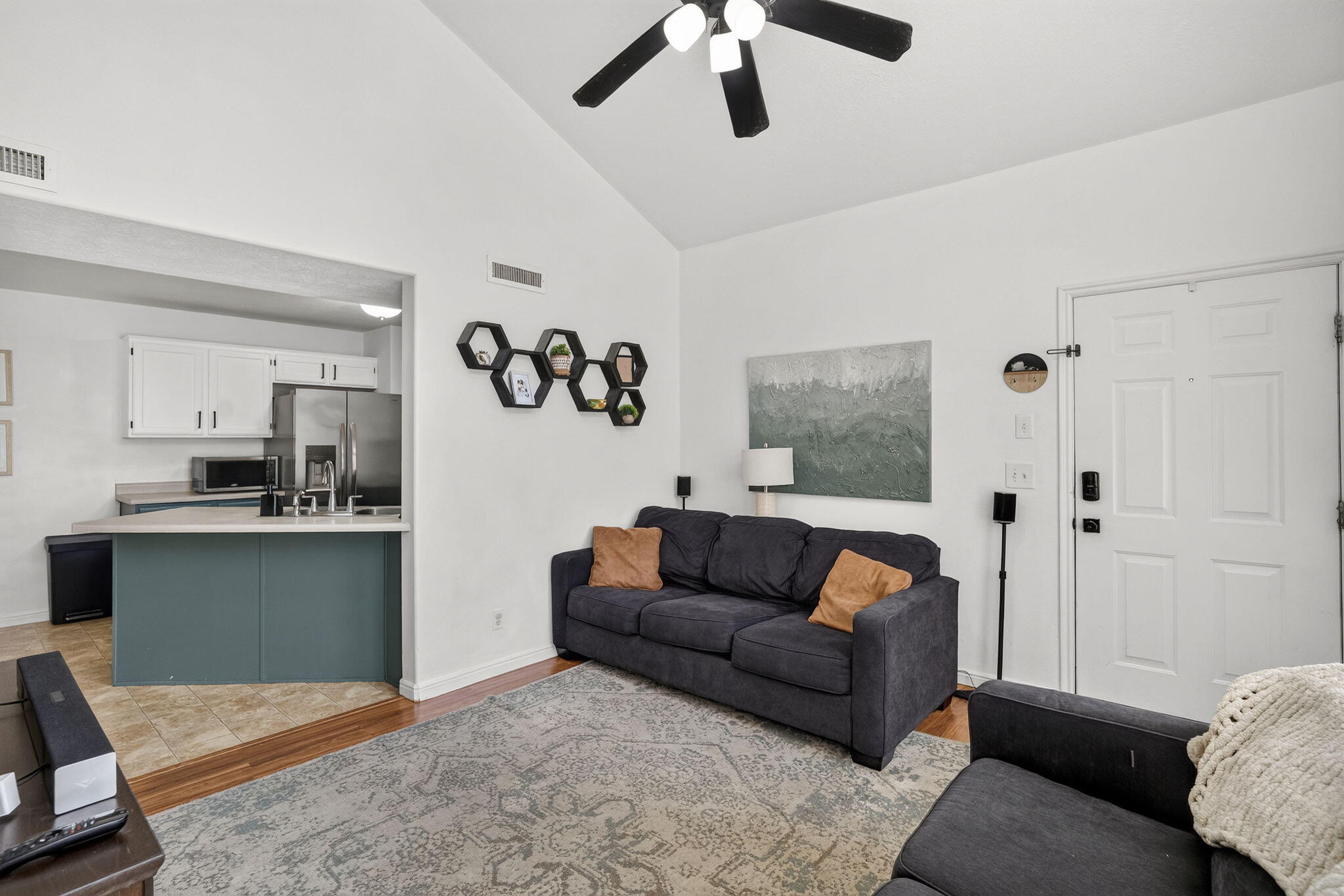 PECAN MEADOWS - Residential