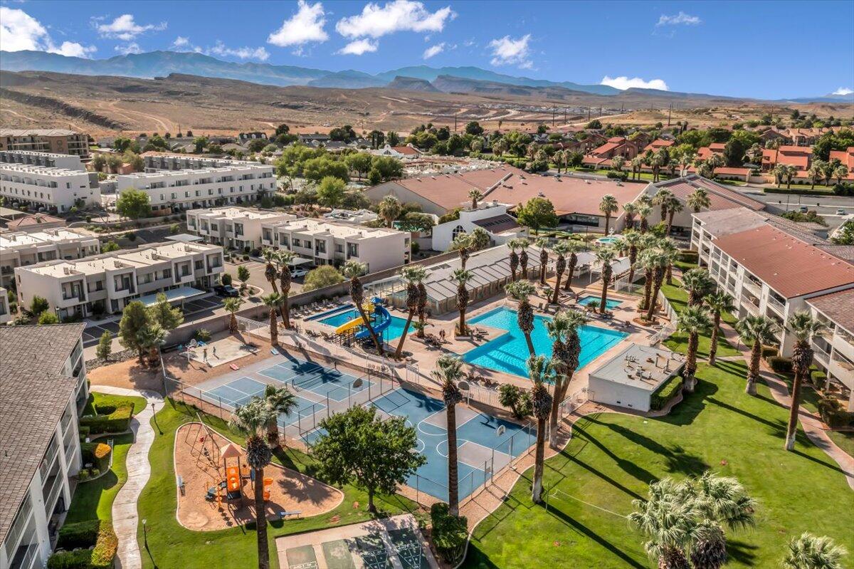 LAS PALMAS RESORT CONDOS - Residential