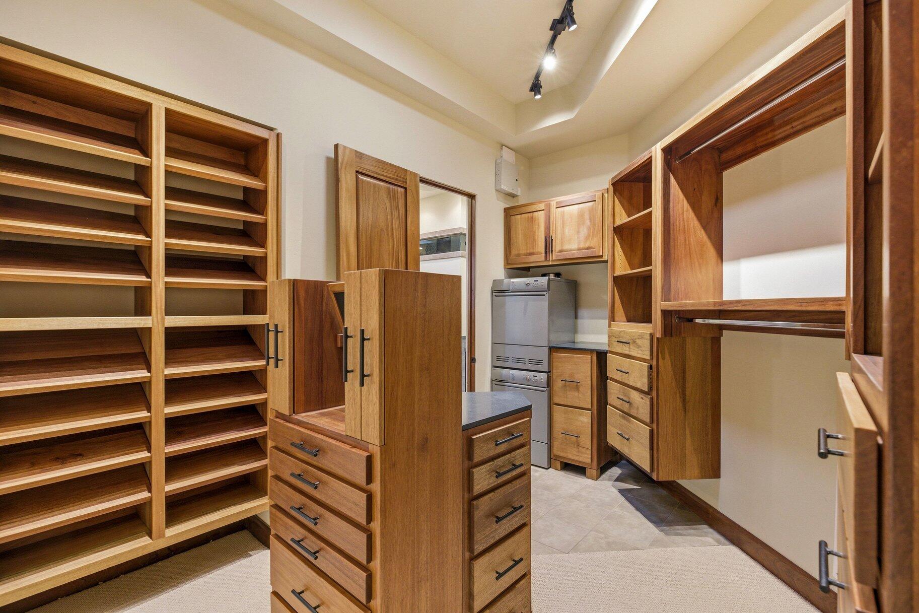 ENTRADA RESERVE AT SNOW CANYON PATIO HOMES - Residential