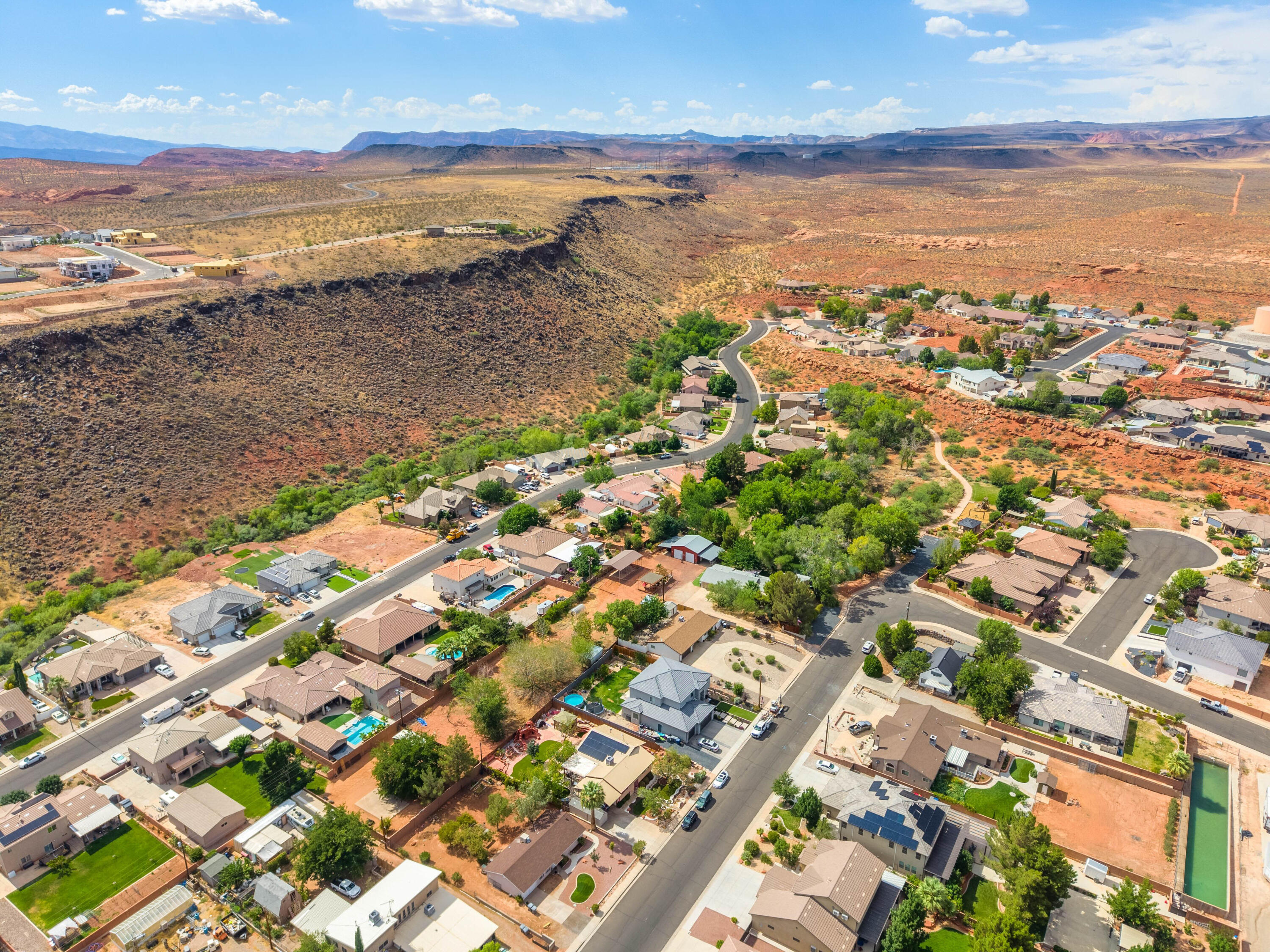 MIDDLETON TOWN - Residential
