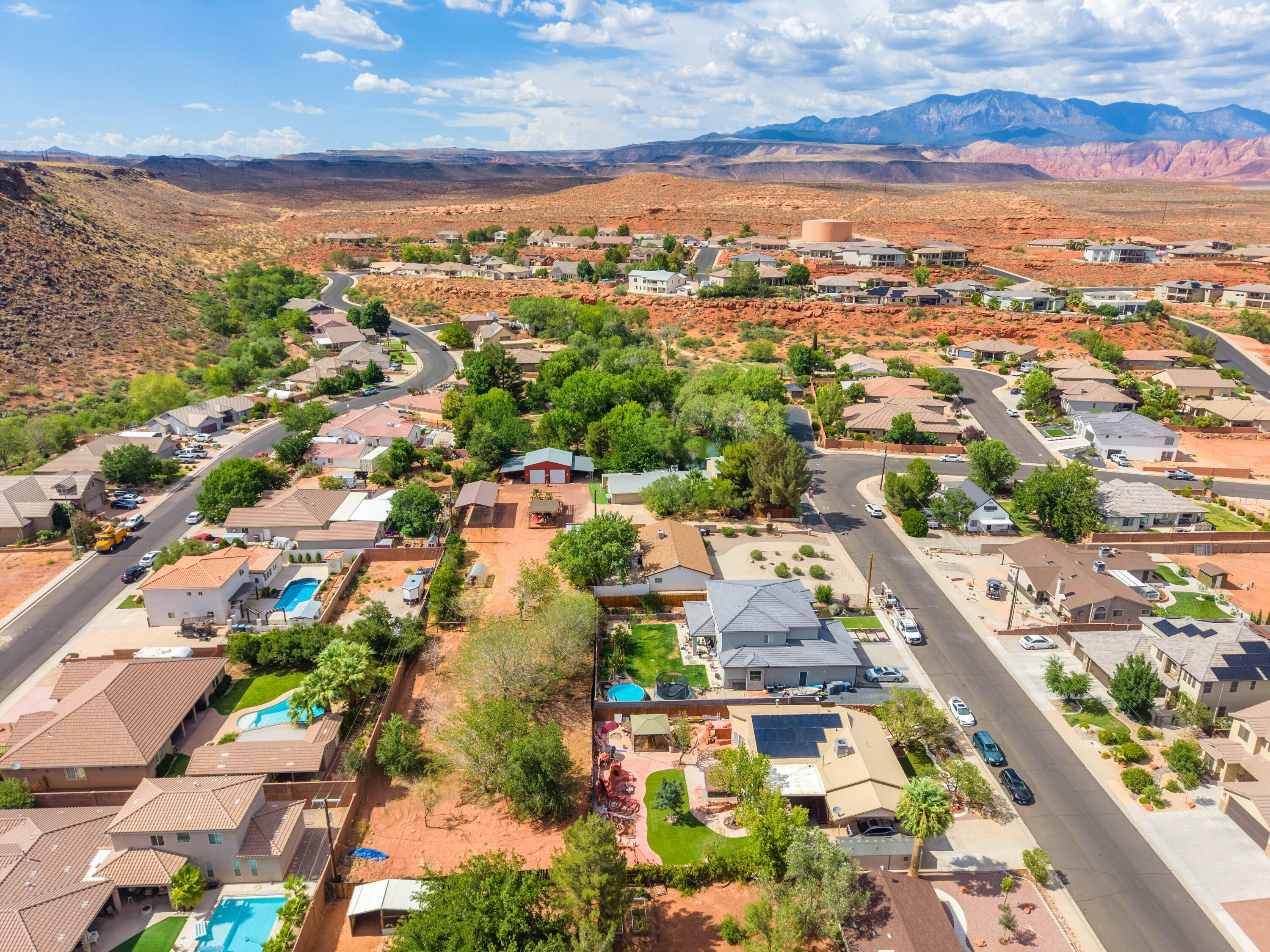 MIDDLETON TOWN - Residential