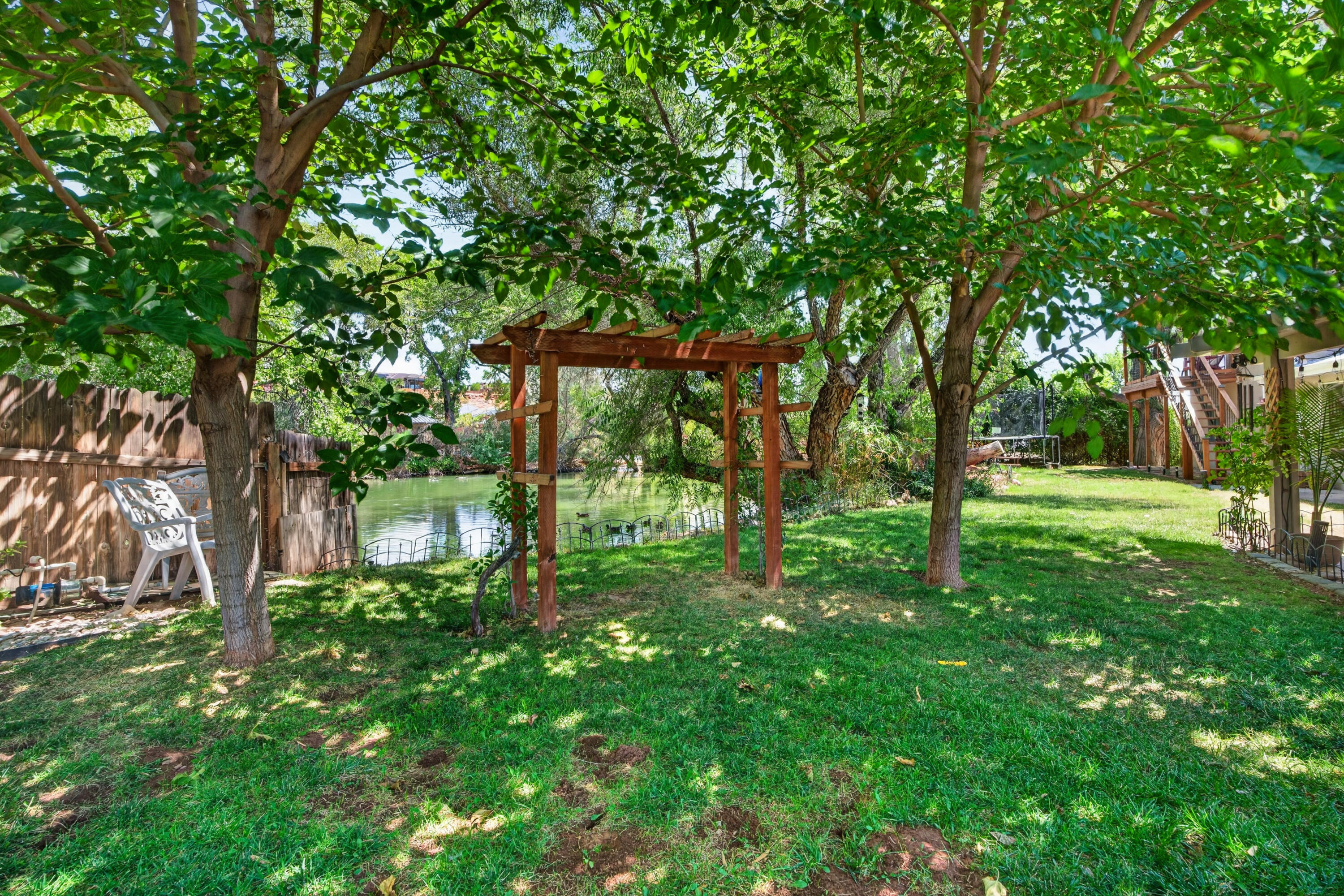 MIDDLETON TOWN - Residential