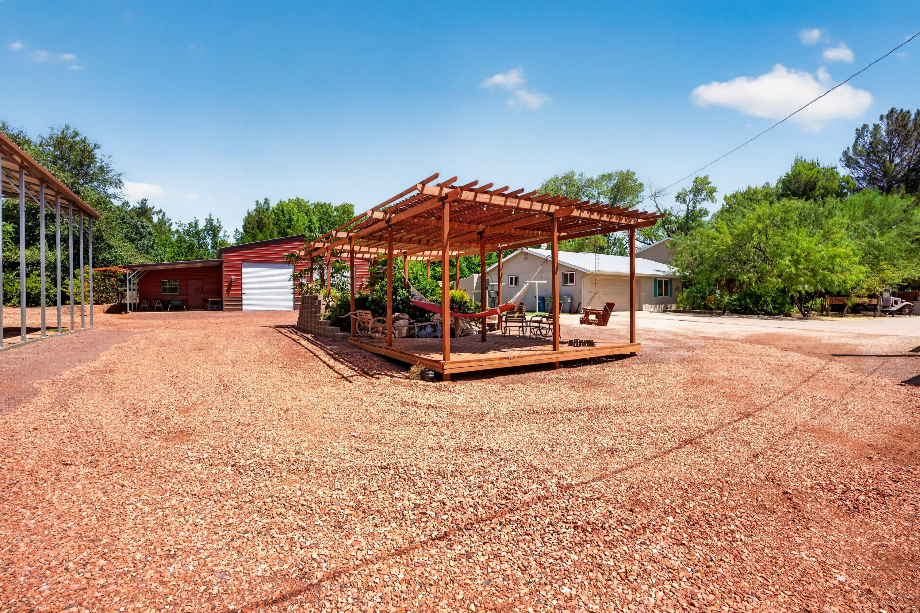 MIDDLETON TOWN - Residential