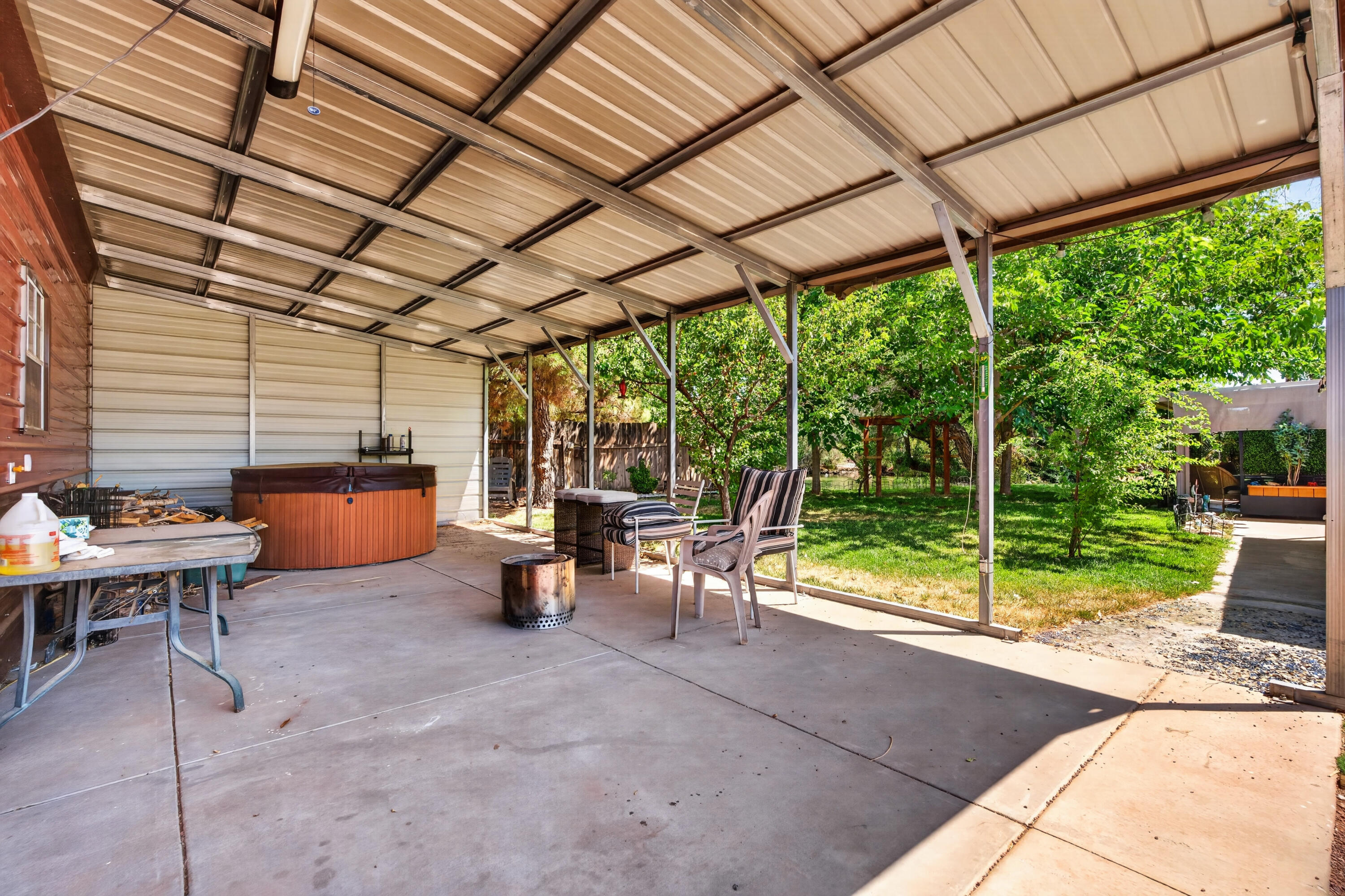 MIDDLETON TOWN - Residential