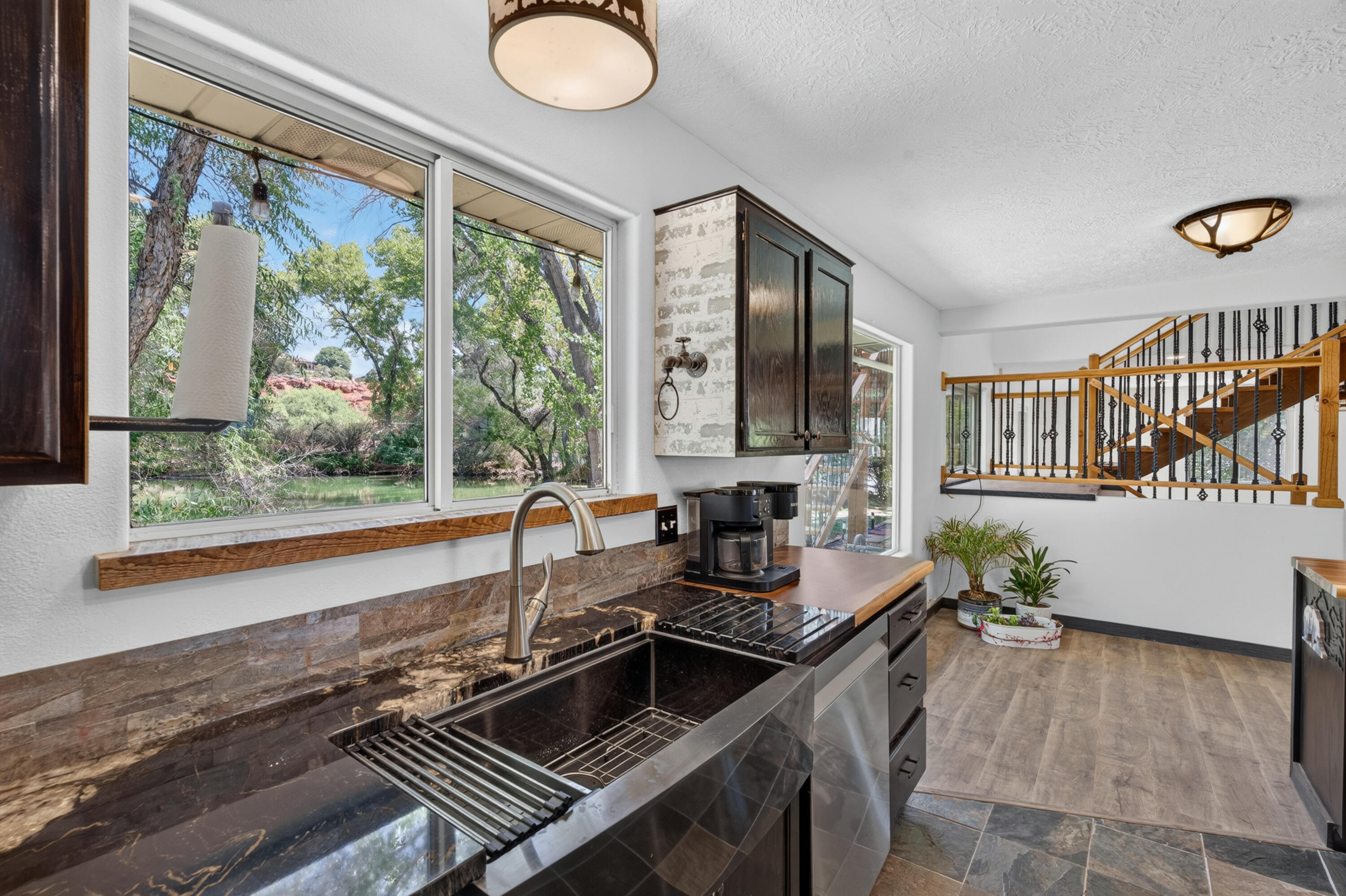 MIDDLETON TOWN - Residential