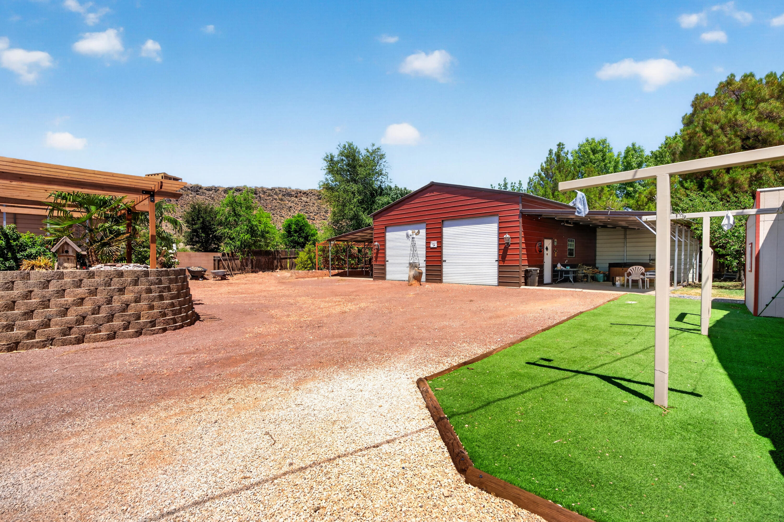 MIDDLETON TOWN - Residential