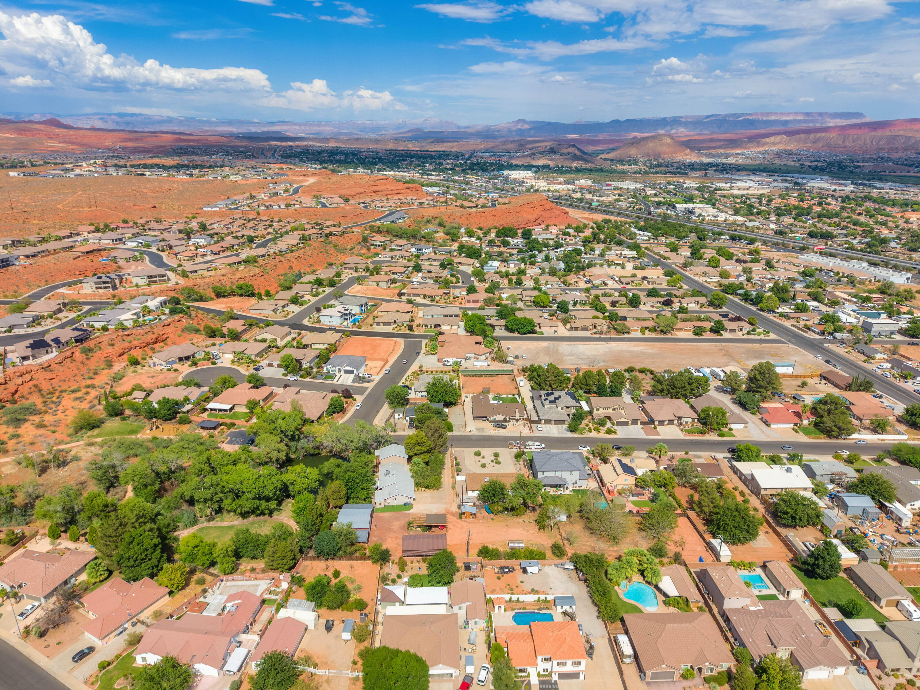 MIDDLETON TOWN - Residential