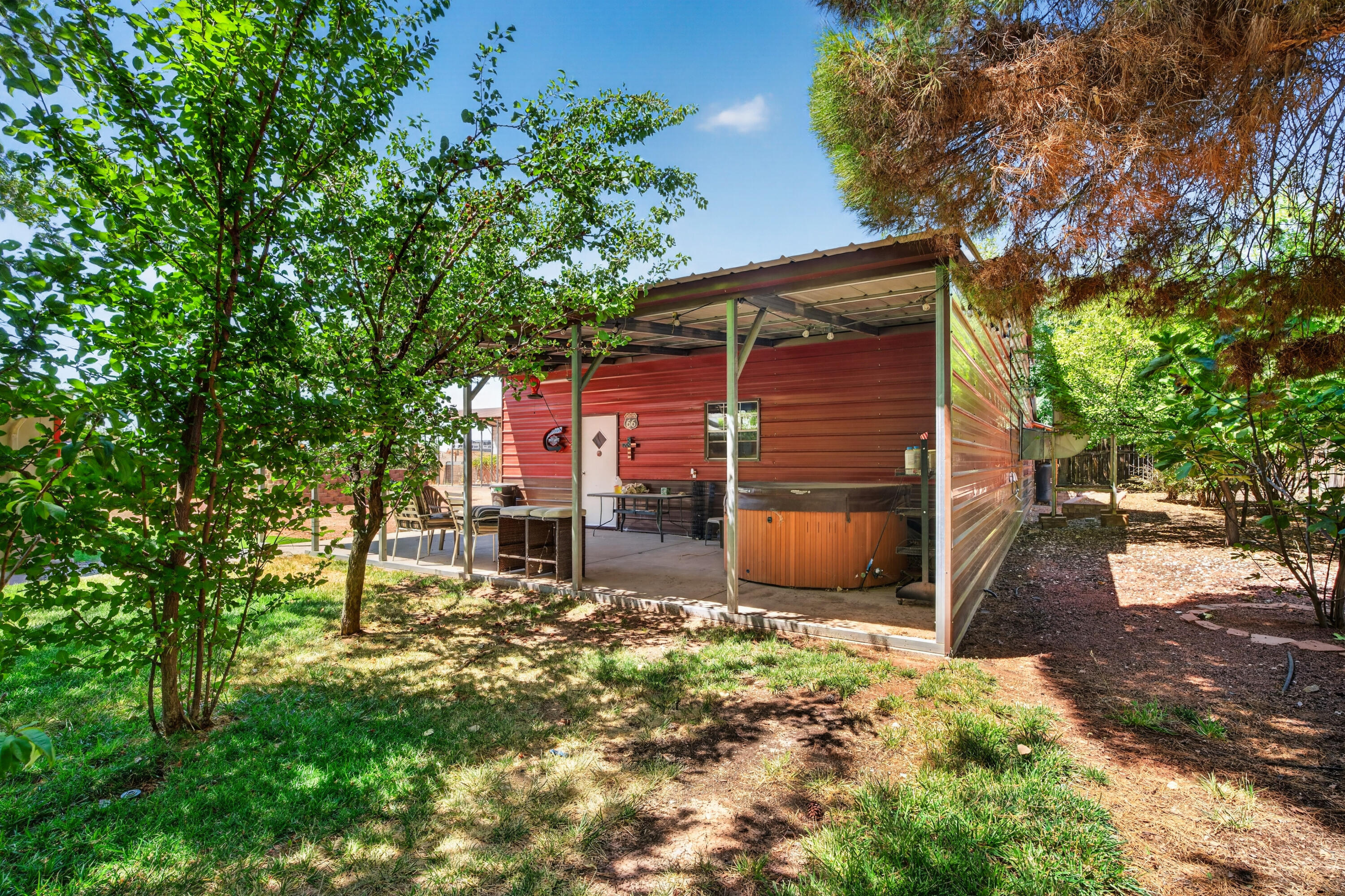 MIDDLETON TOWN - Residential