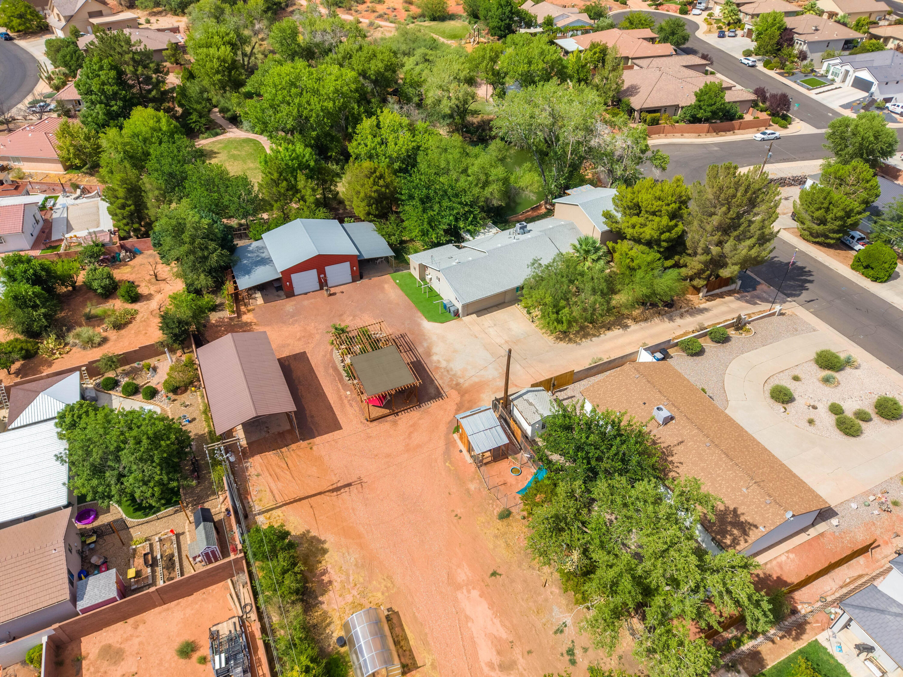 MIDDLETON TOWN - Residential