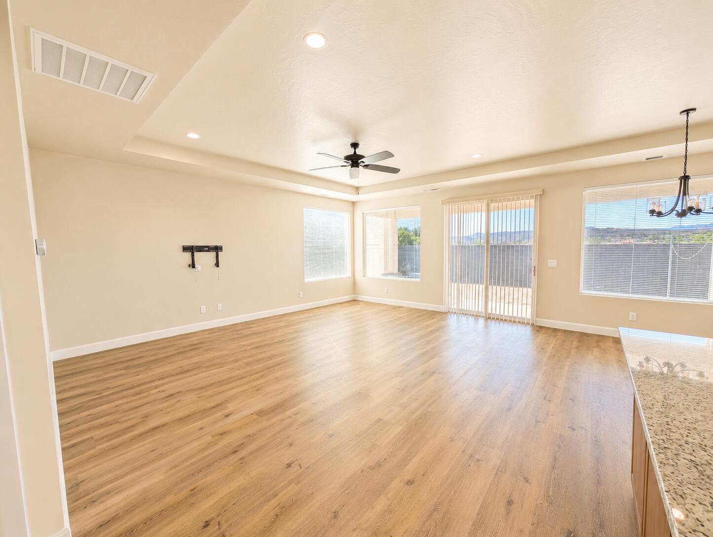 COTTONWOOD HOLLOW - Residential