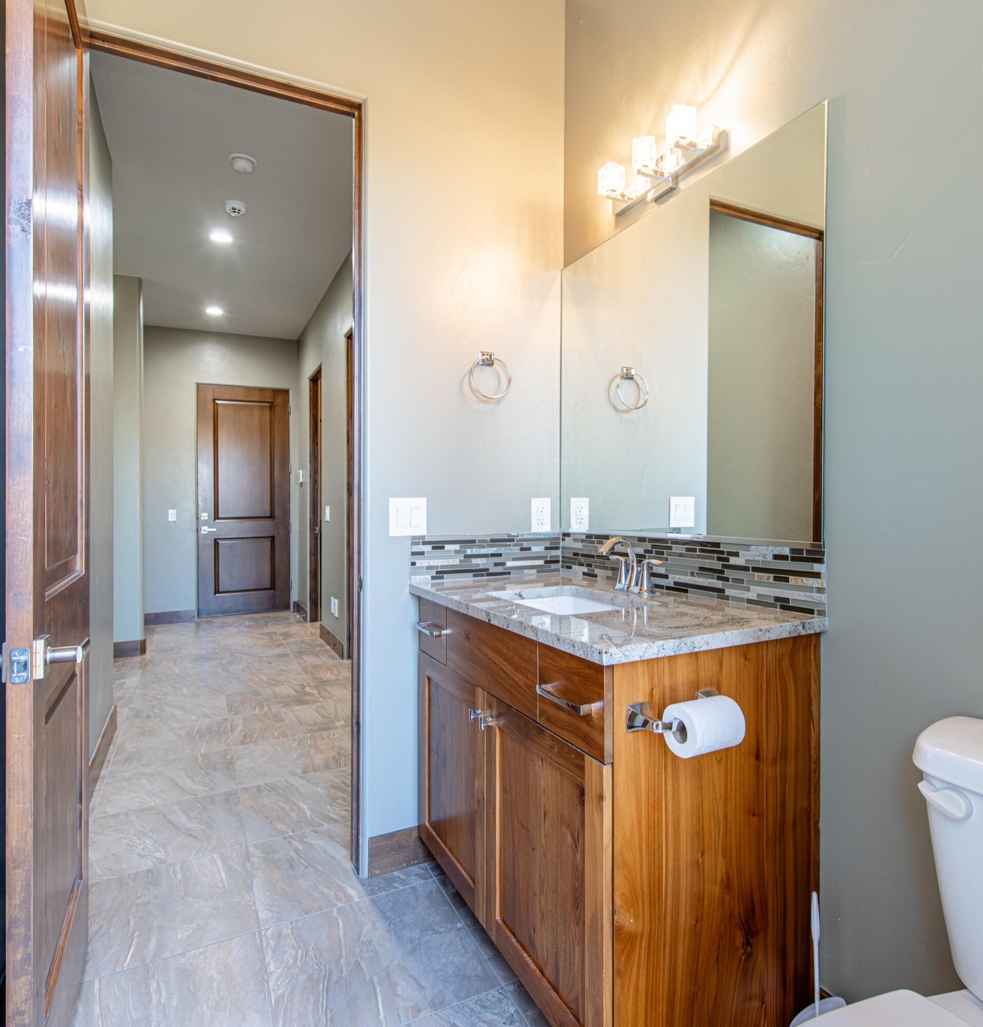 RED MOUNTAIN ESTATES - Residential