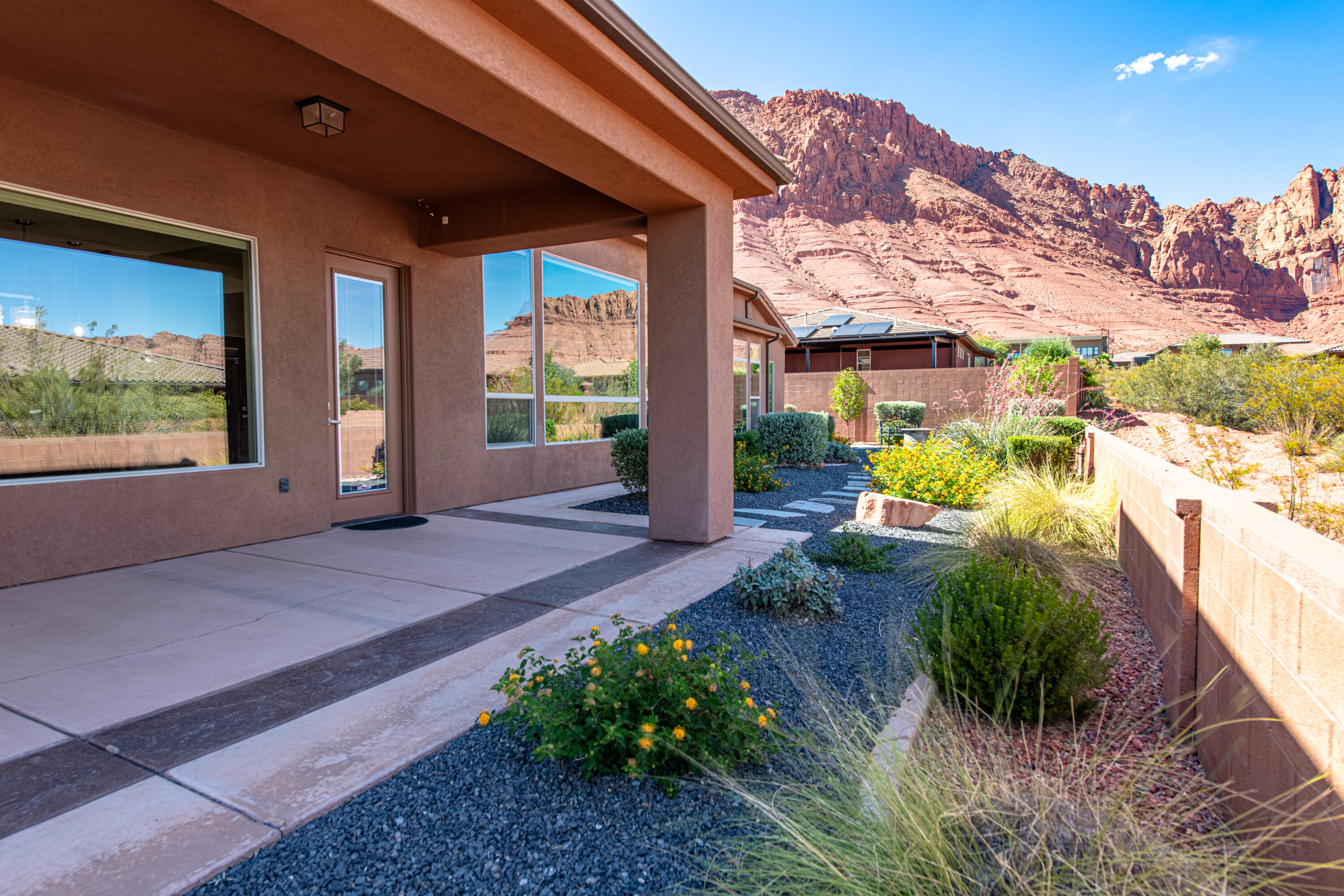 RED MOUNTAIN ESTATES - Residential