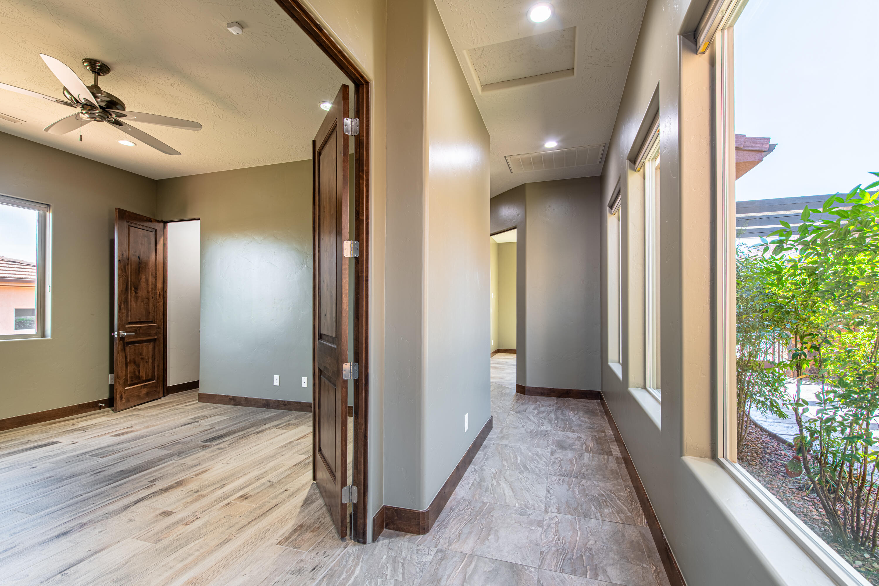 RED MOUNTAIN ESTATES - Residential