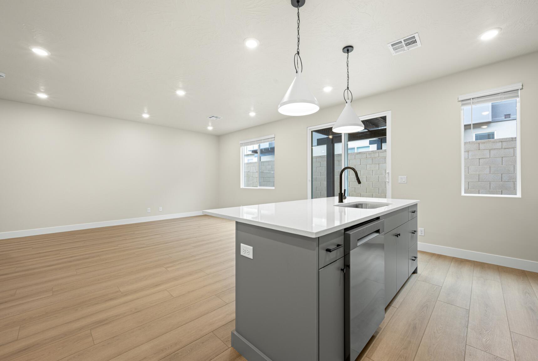 RISE AT CORAL CANYON - Residential