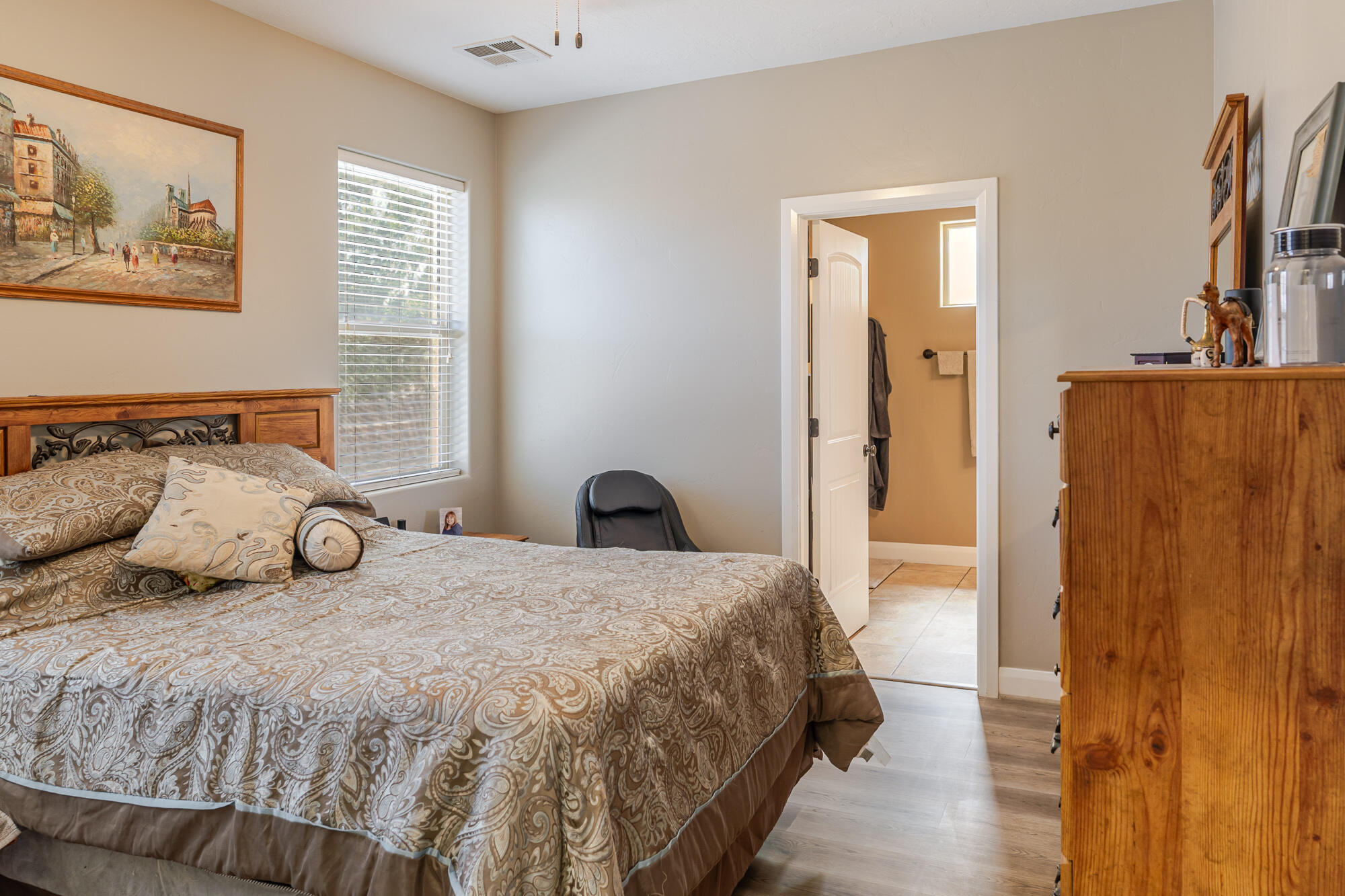FOX HOLLOW - Residential