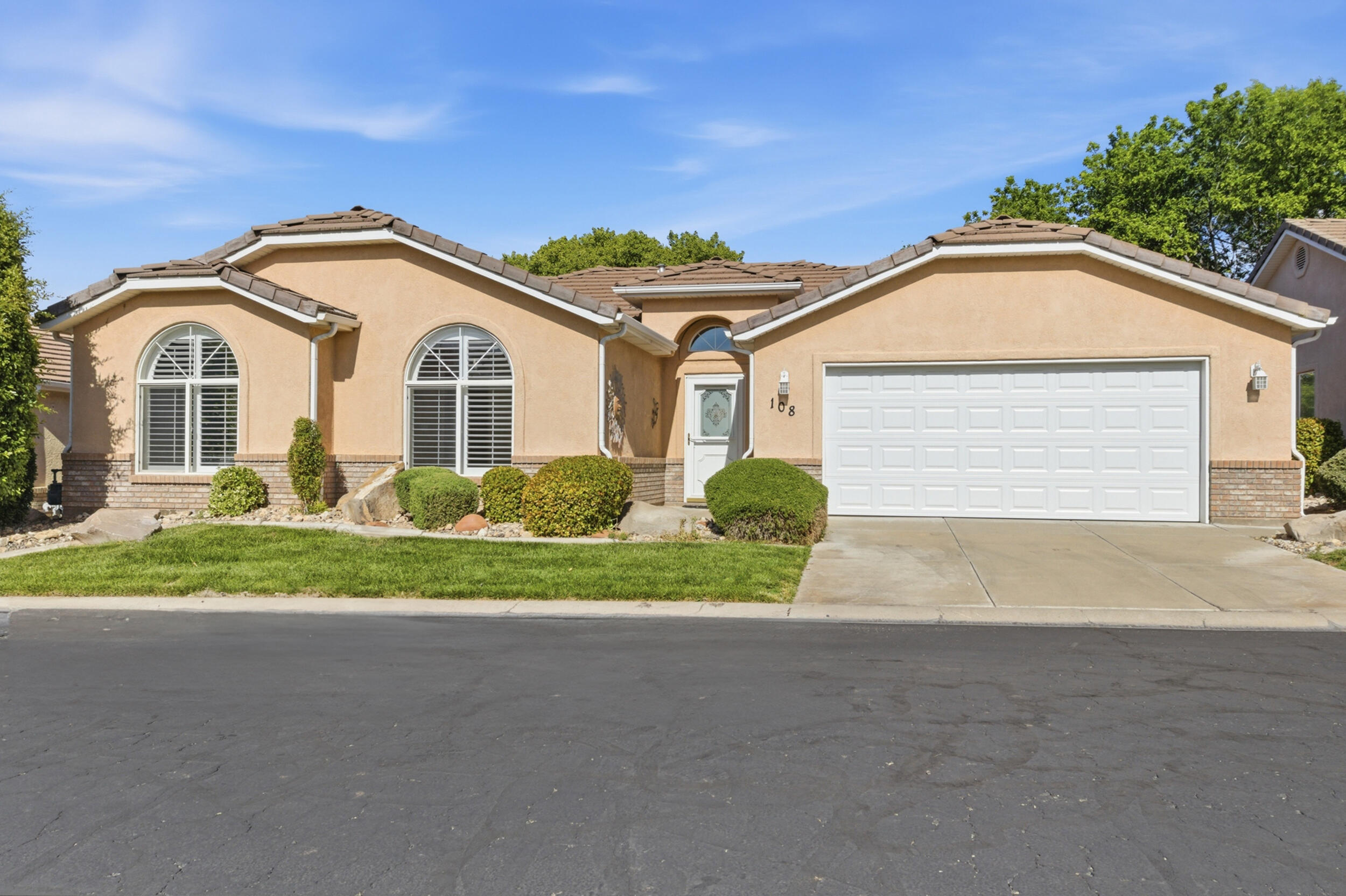 Step into this beautifully well maintained home. HOA takes care of front and back yard maintenance. Featuring a 2 car attached garage for easy access and added storage, this property offers a functional single level layout that's perfect for everyday living. This home has been thoughtfully cared for, with a clean inviting feel. You will love this home! Comes with a beautiful new stainless steel refrigerator. Perfect 2nd home or investment or first time home buyers! Lets Go! It is vacant for a fast close!
