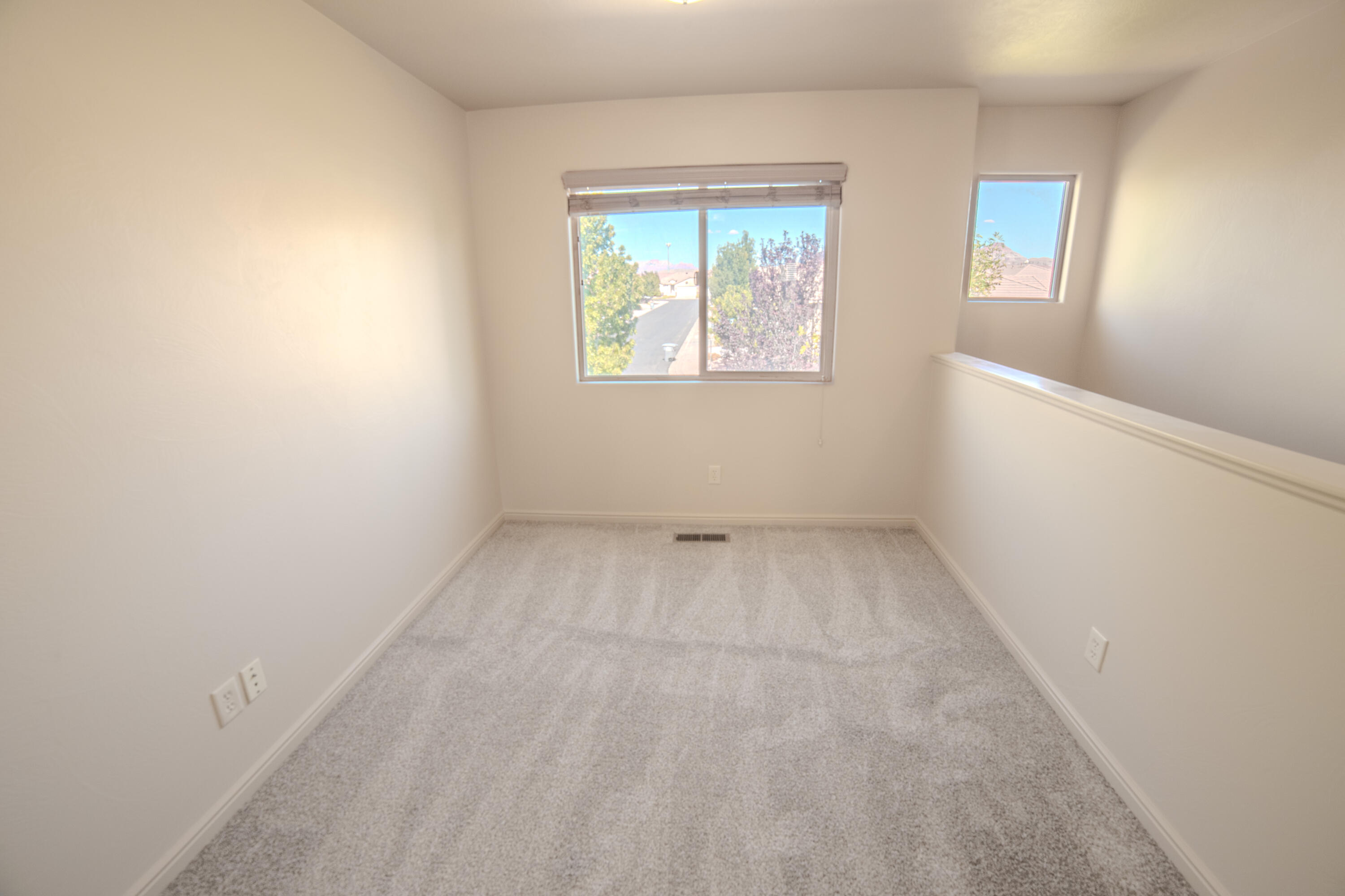 SKY RIDGE TOWNHOMES - Residential
