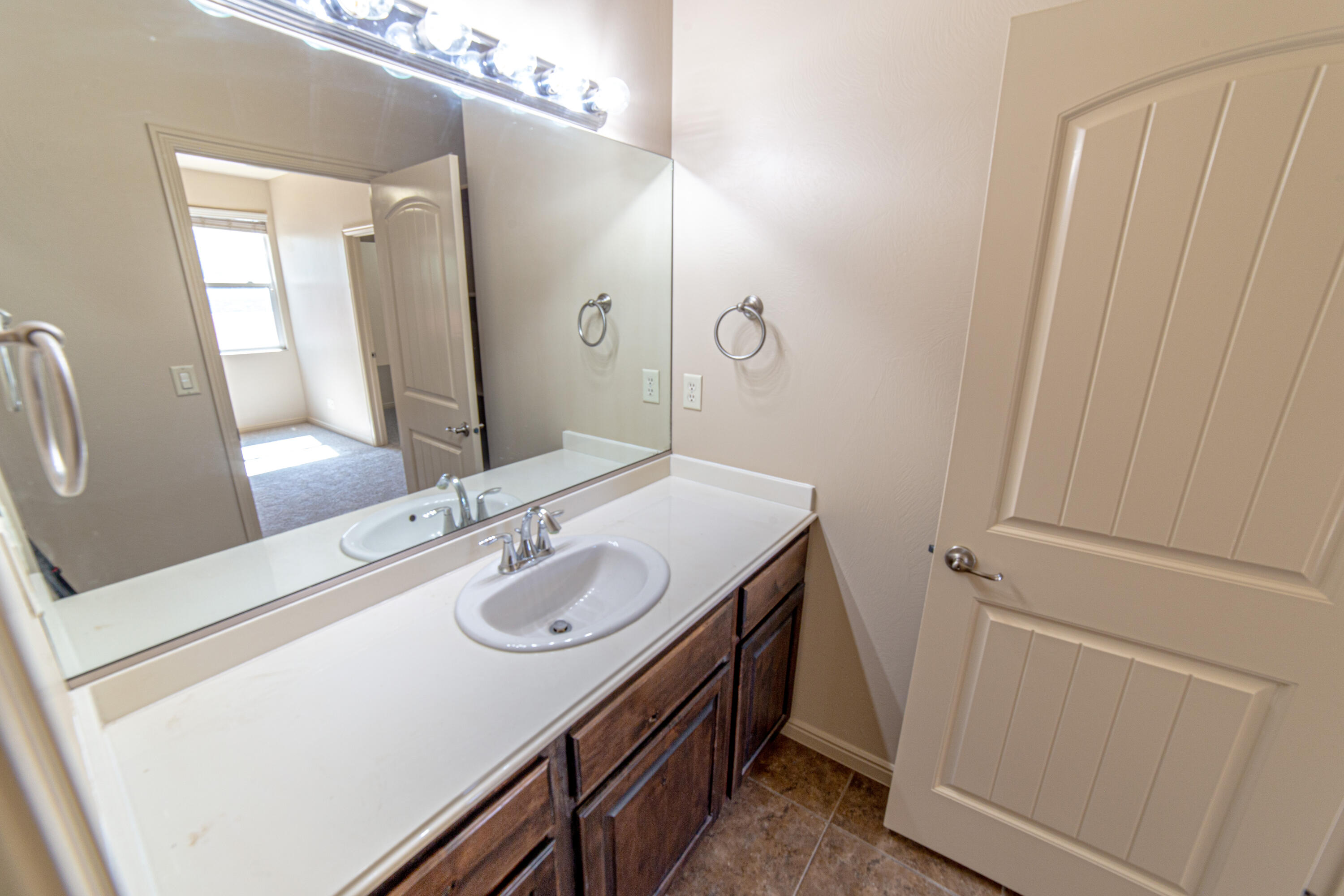 SKY RIDGE TOWNHOMES - Residential
