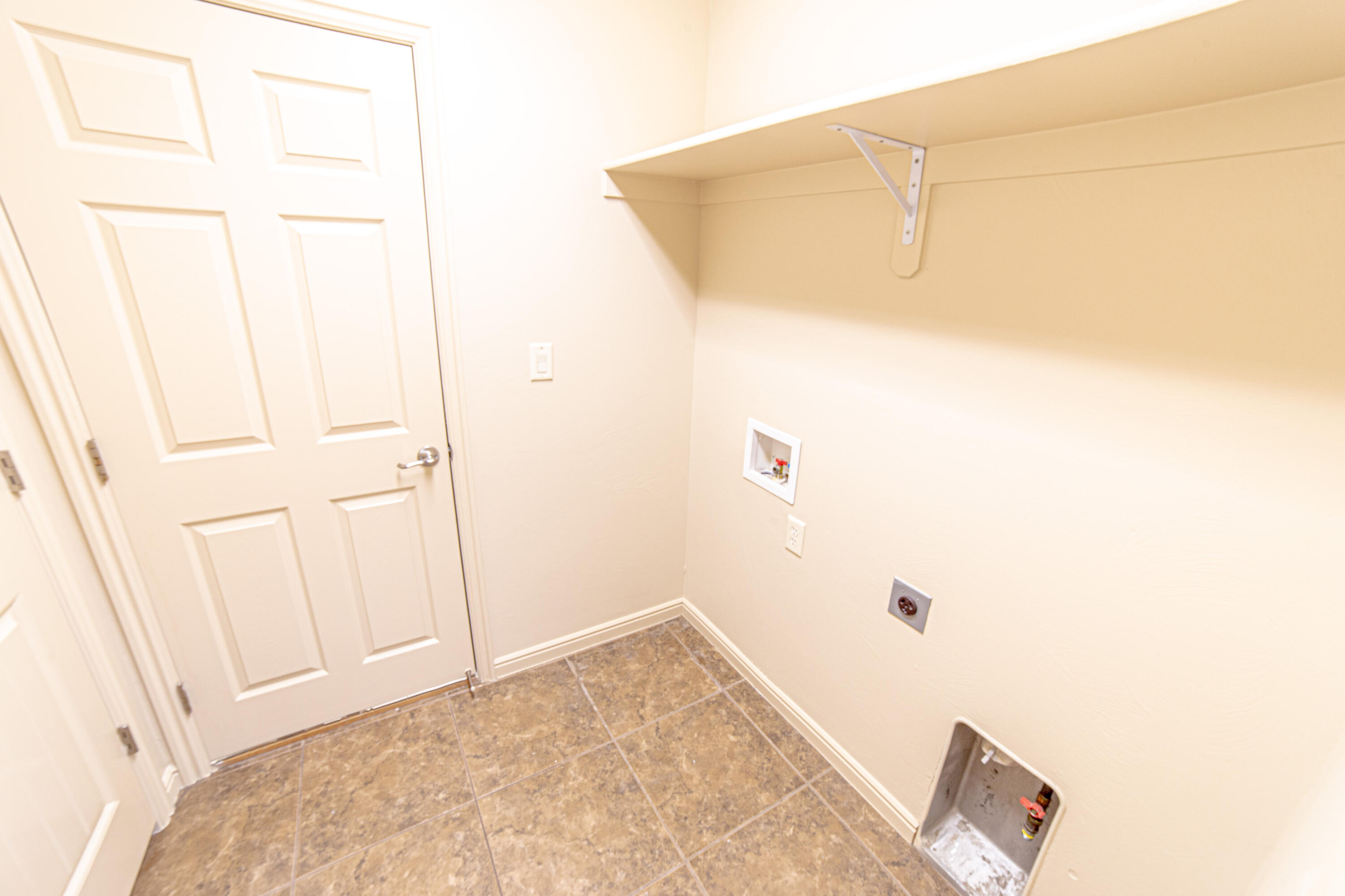 SKY RIDGE TOWNHOMES - Residential