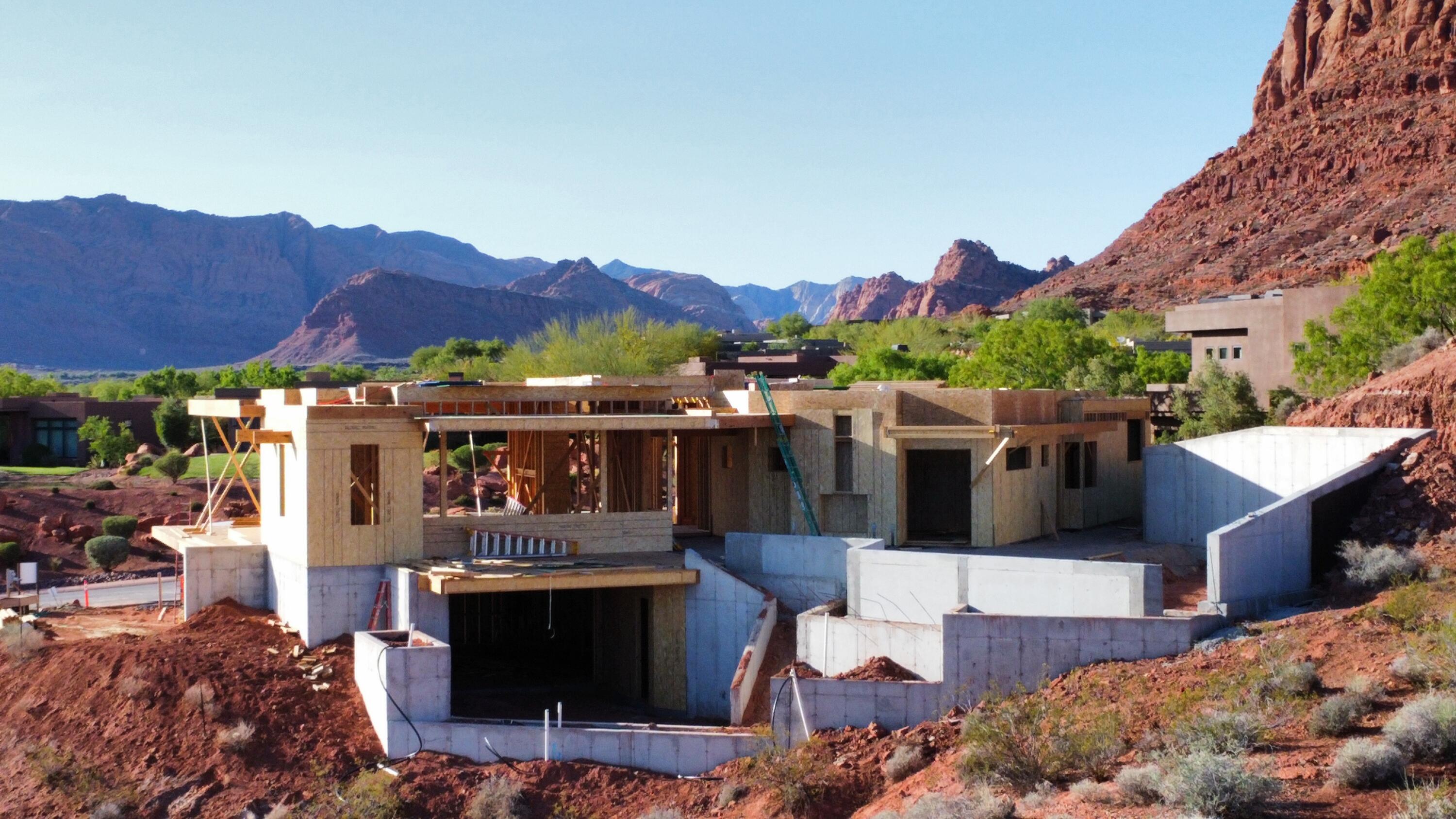 KACHINA CLIFFS AT ENTRADA - Residential