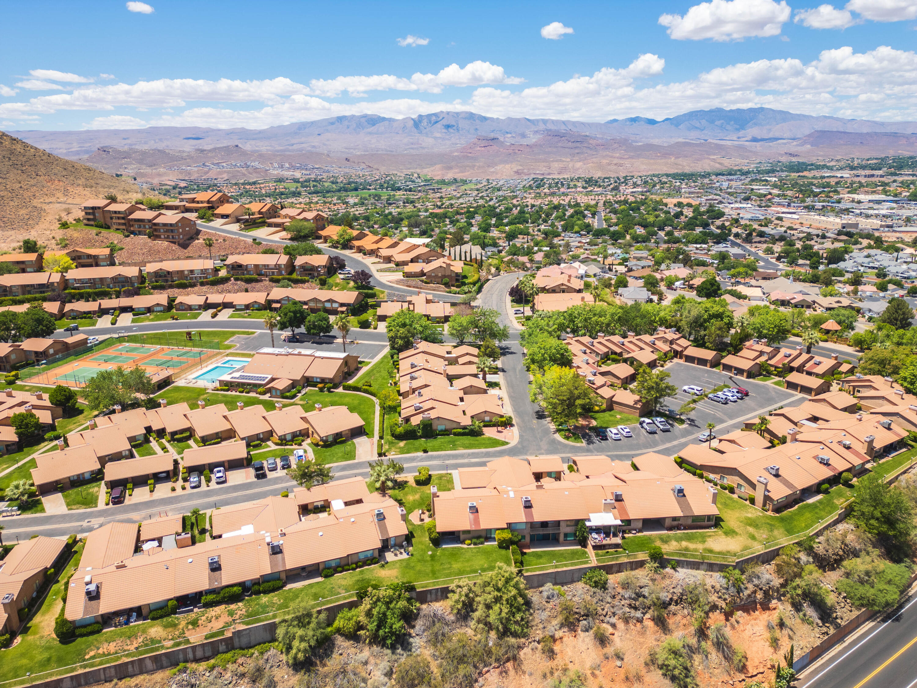 RIDGE AT ST GEORGE - Residential