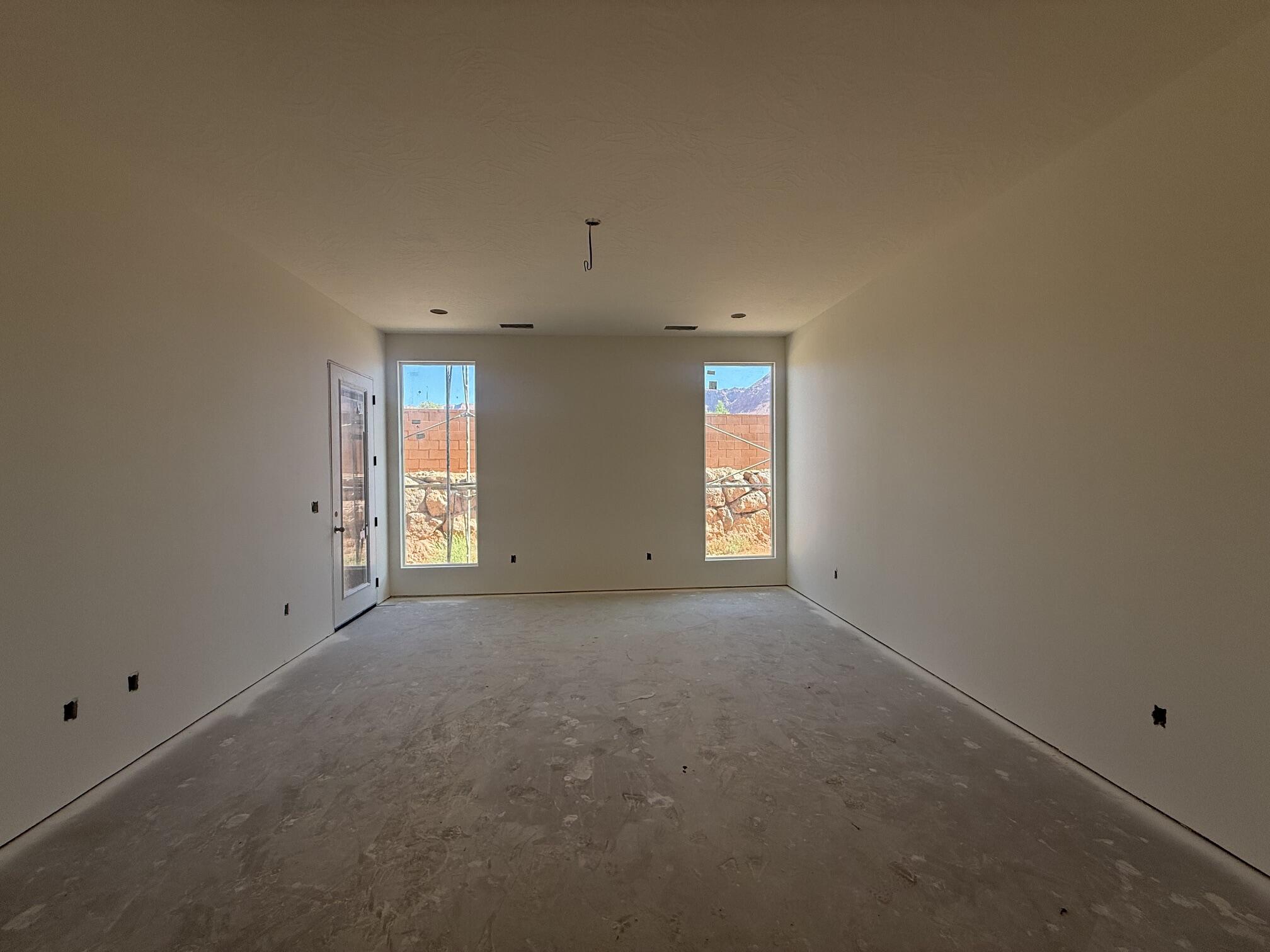 ONYX VALLEY - Residential