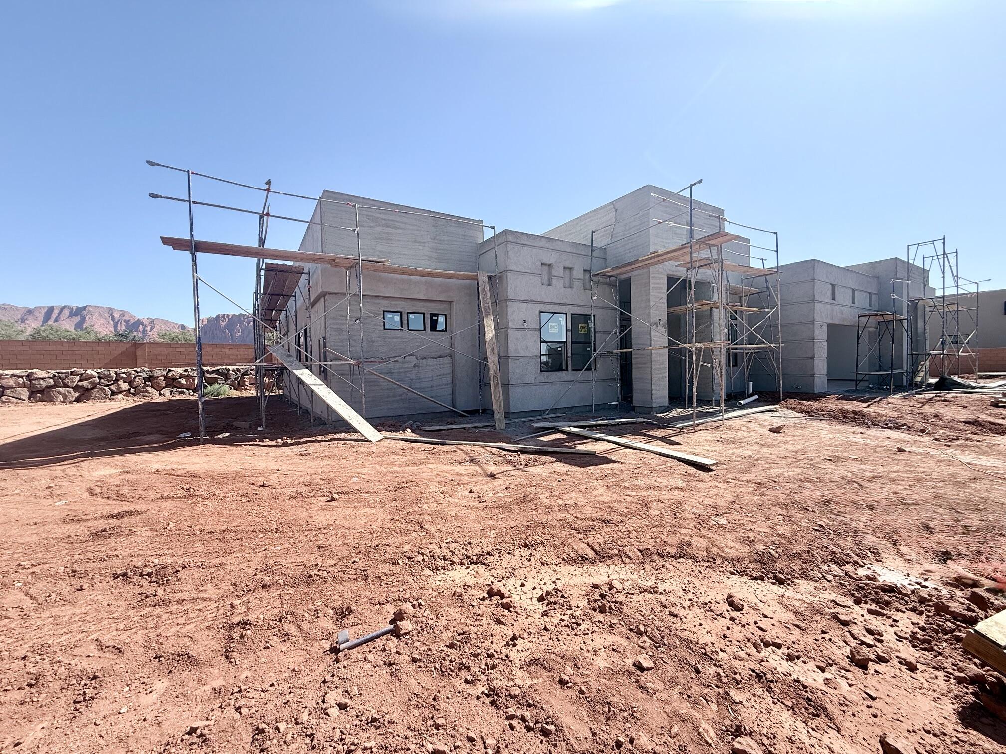 ONYX VALLEY - Residential