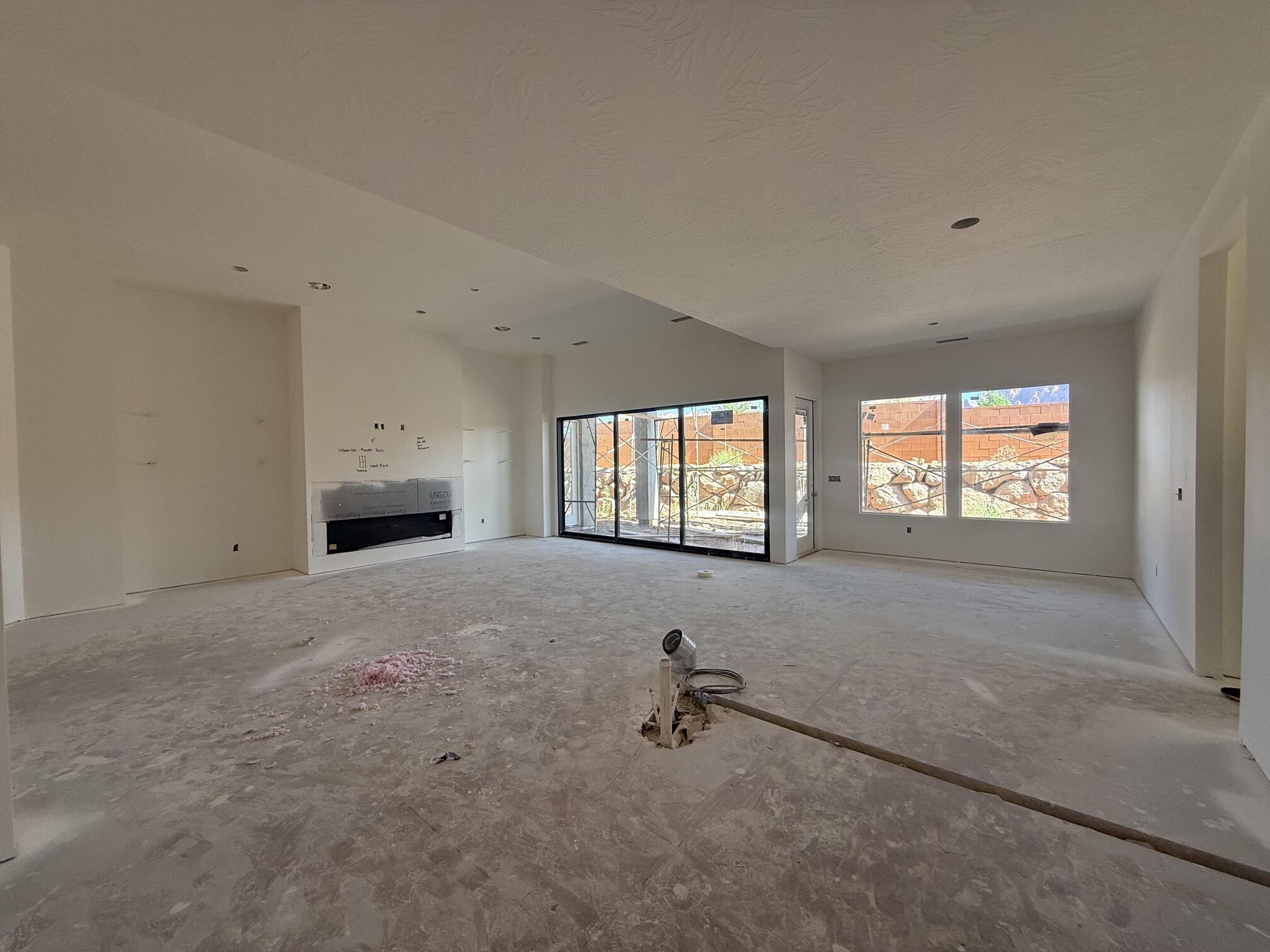 ONYX VALLEY - Residential