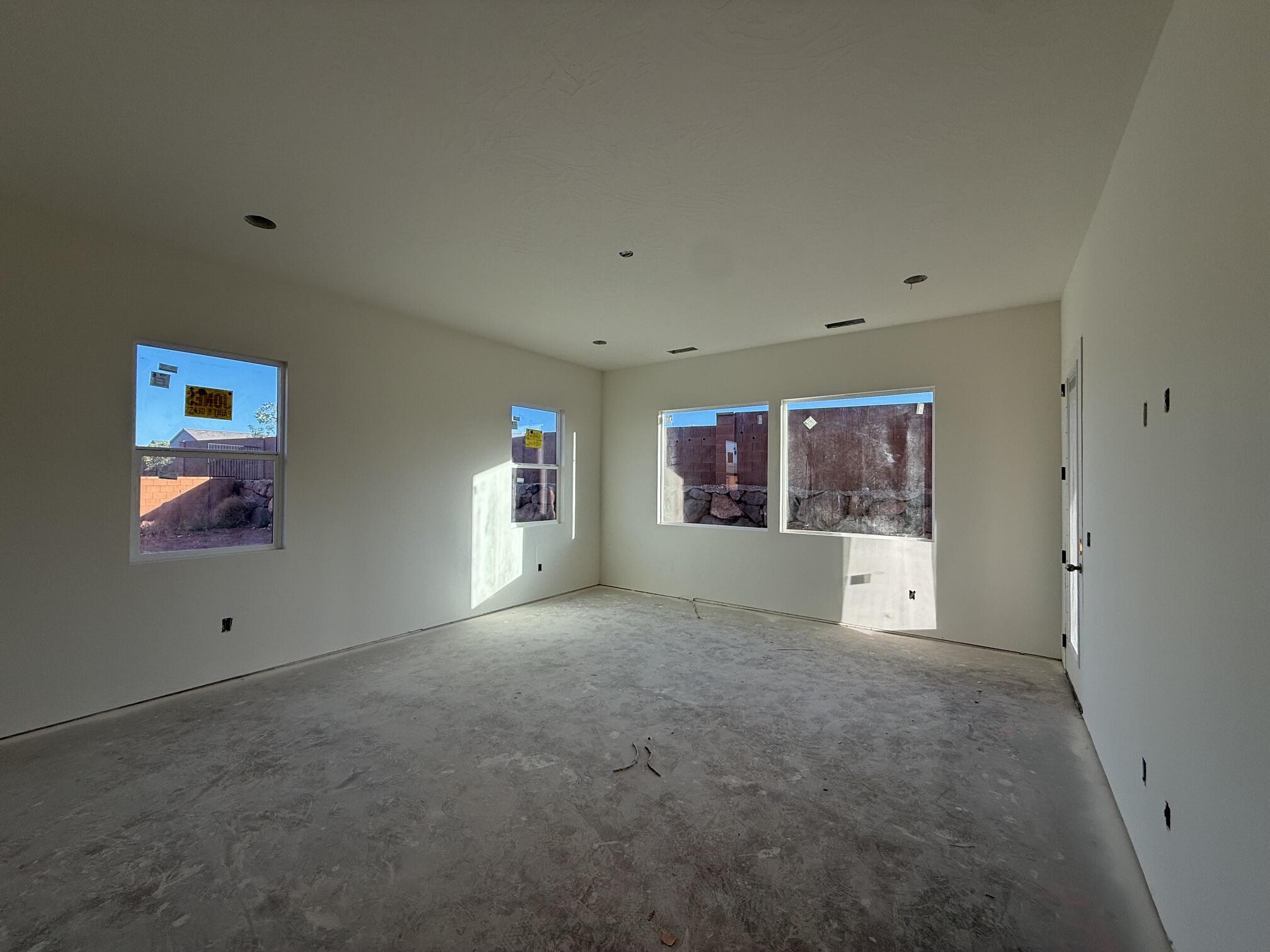 ONYX VALLEY - Residential