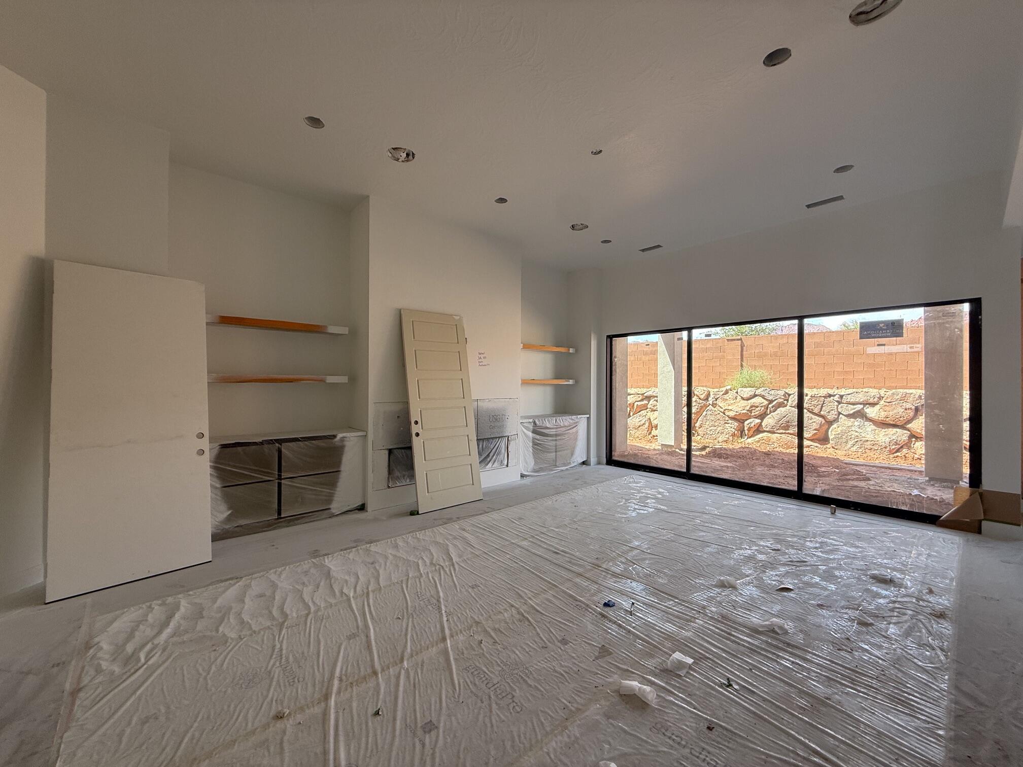 ONYX VALLEY - Residential